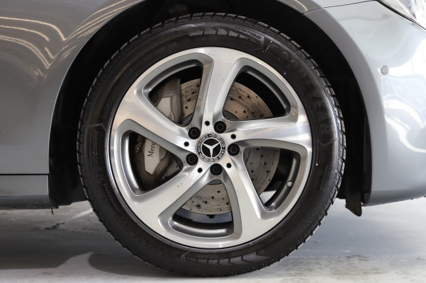 Image MERCEDES-BENZ E-400 E 400 AMG Line 4 Matic
