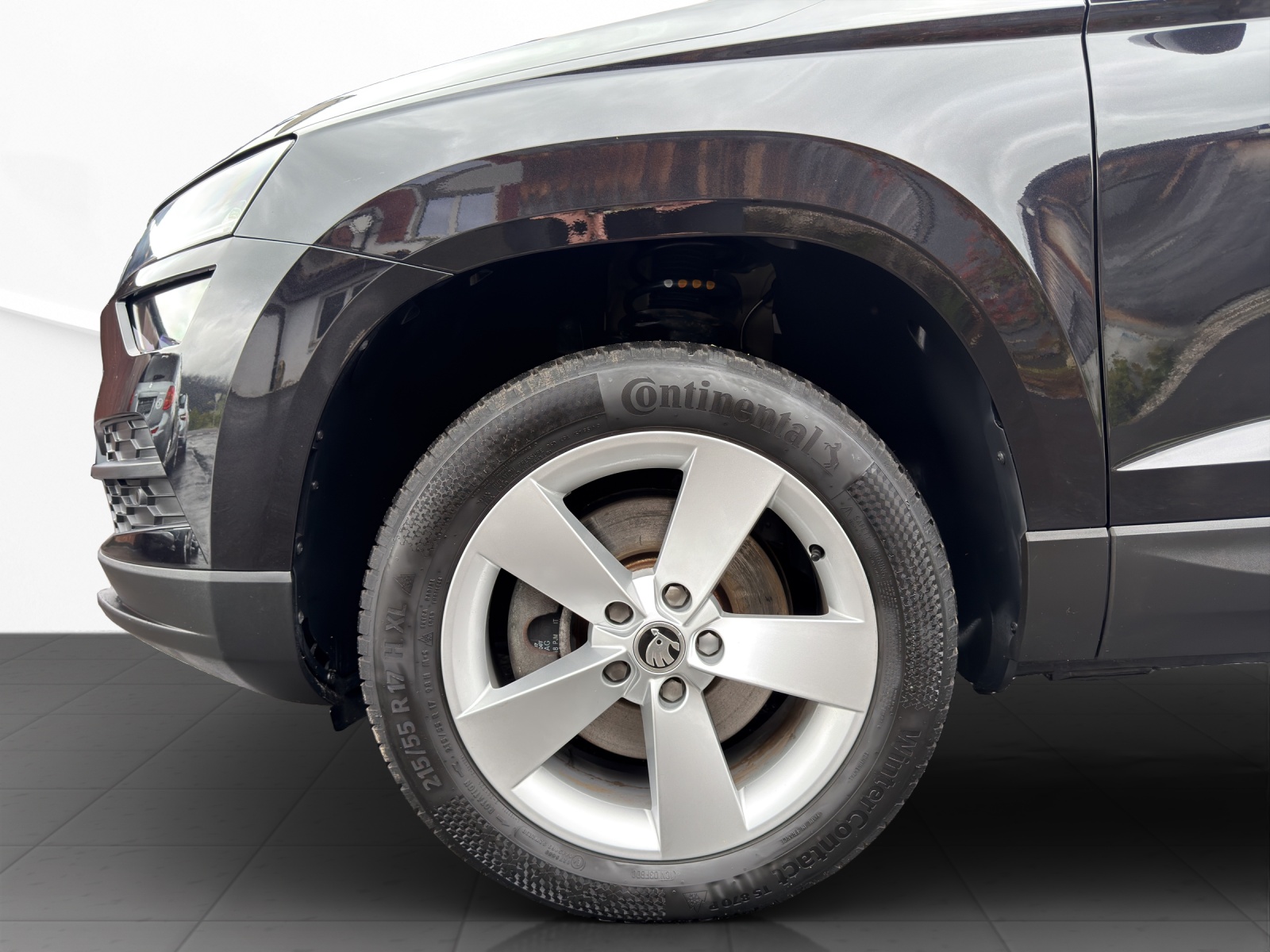 SKODA Karoq 1.5 TSI ACT Ambition DSG-image-15