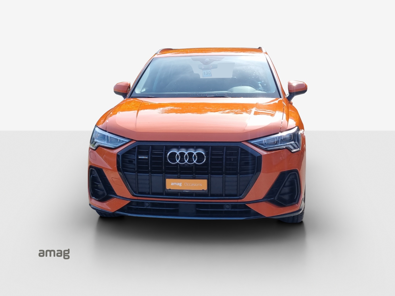 AUDI Q3 40 TFSI S line quattro S-tronic-image-6