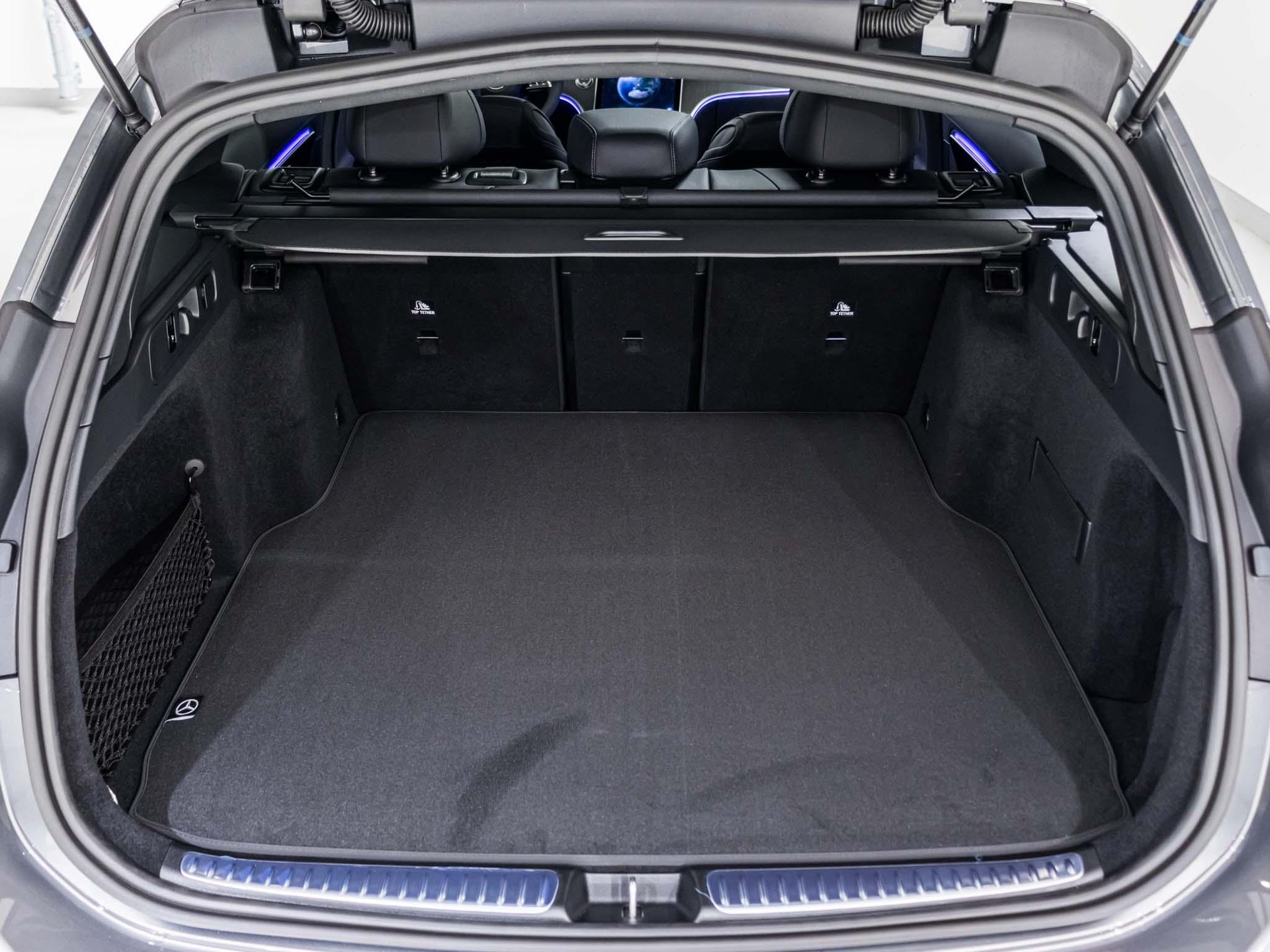 MERCEDES-BENZ C 300 4MATIC T-Modell-image-13