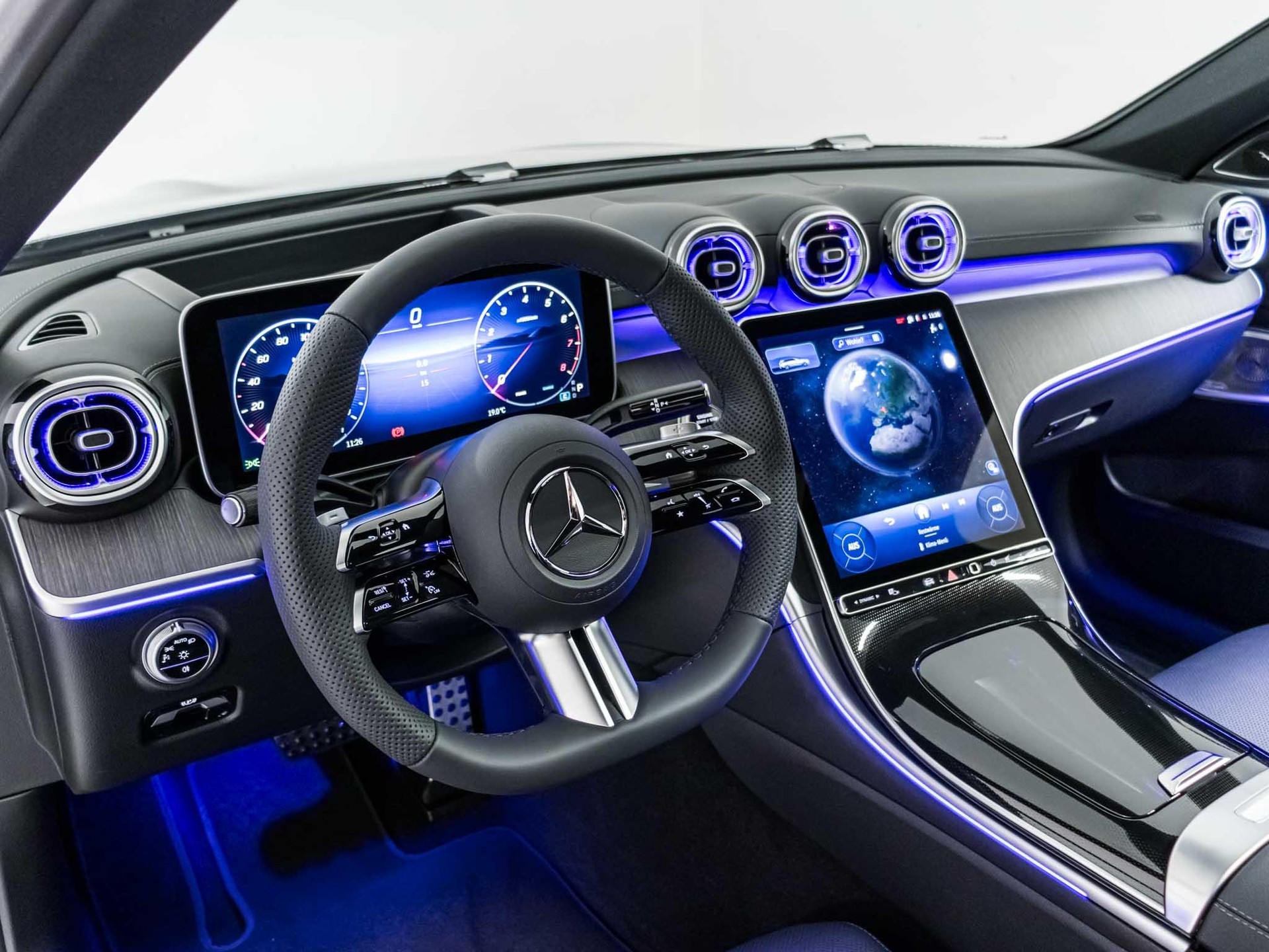 MERCEDES-BENZ C 300 4MATIC T-Modell-image-9