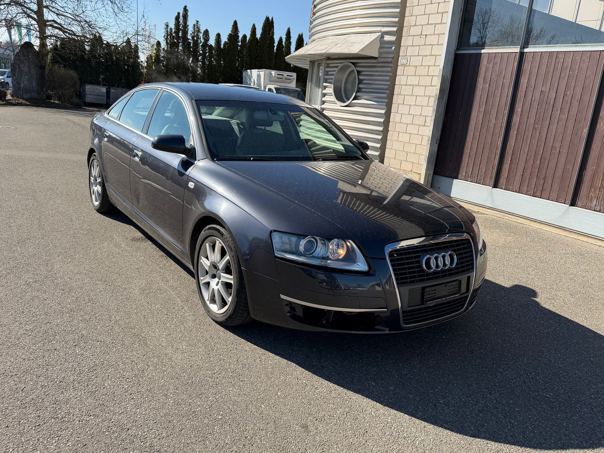 AUDI A6 Limousine 3.2 V6 FSI quattro-image-1