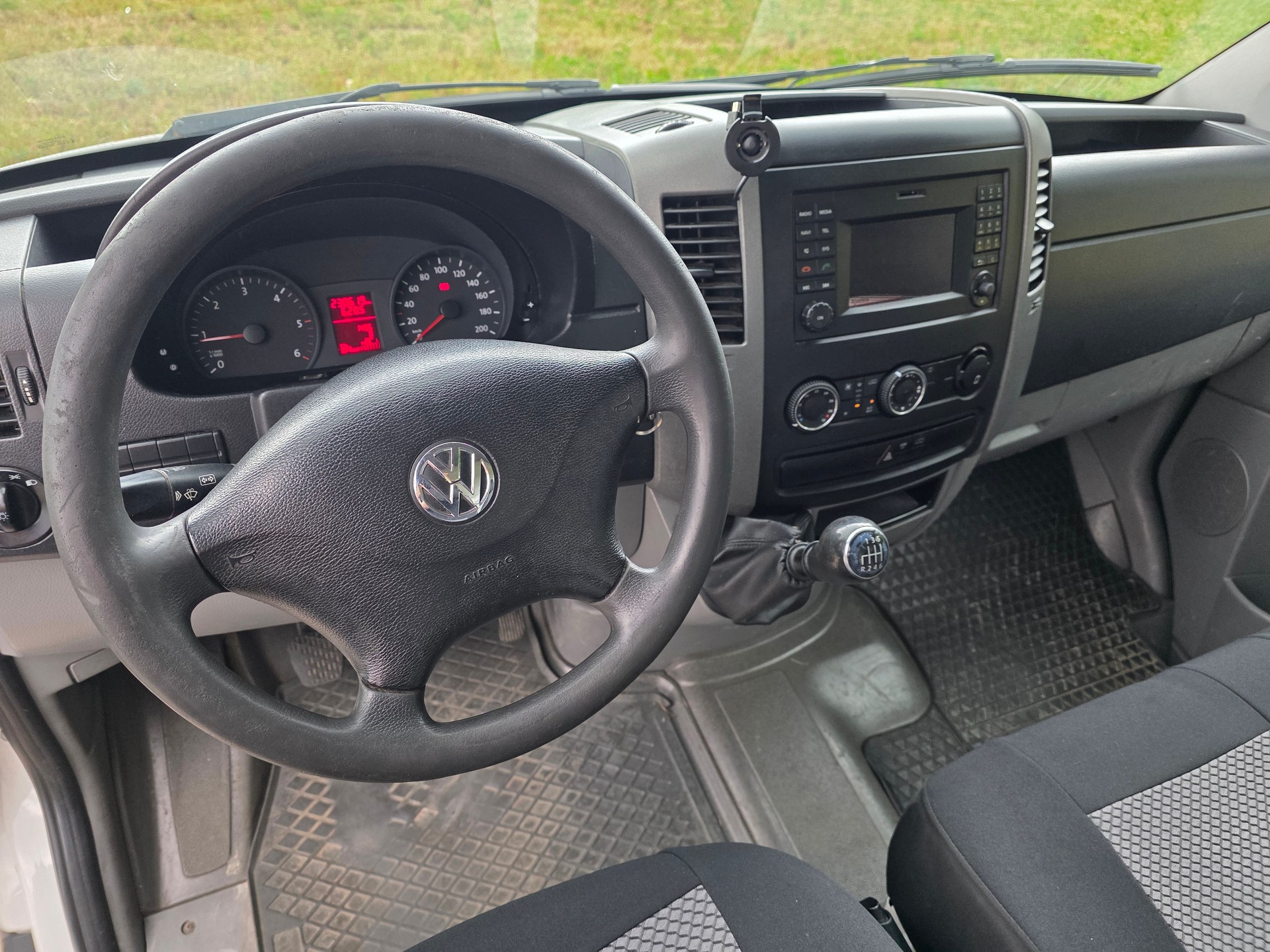 VW Crafter 35 2.0 BiTDI CR-image-12