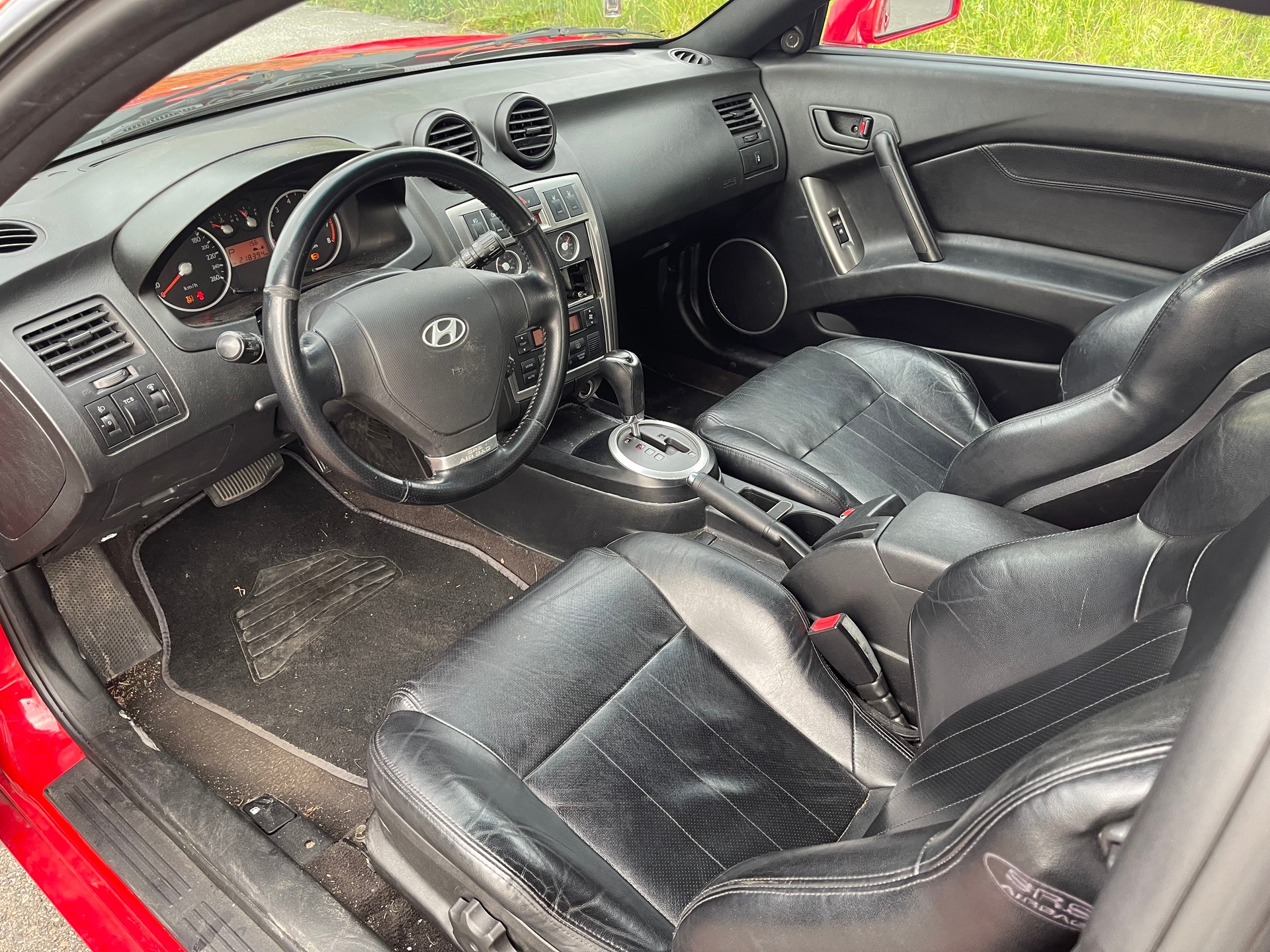HYUNDAI Coupé 2.7 24V FX Automatic-image-5