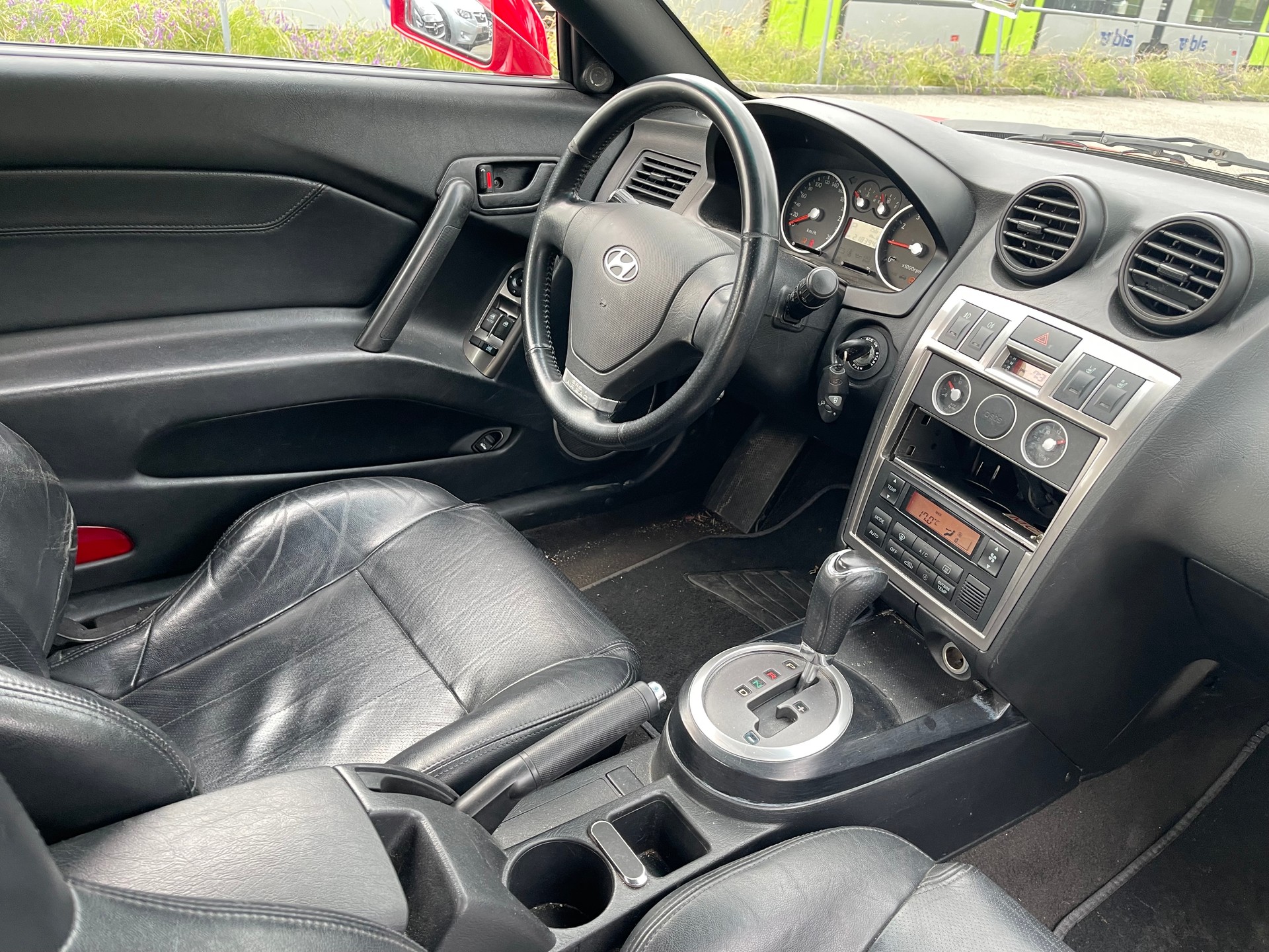 HYUNDAI Coupé 2.7 24V FX Automatic-image-4