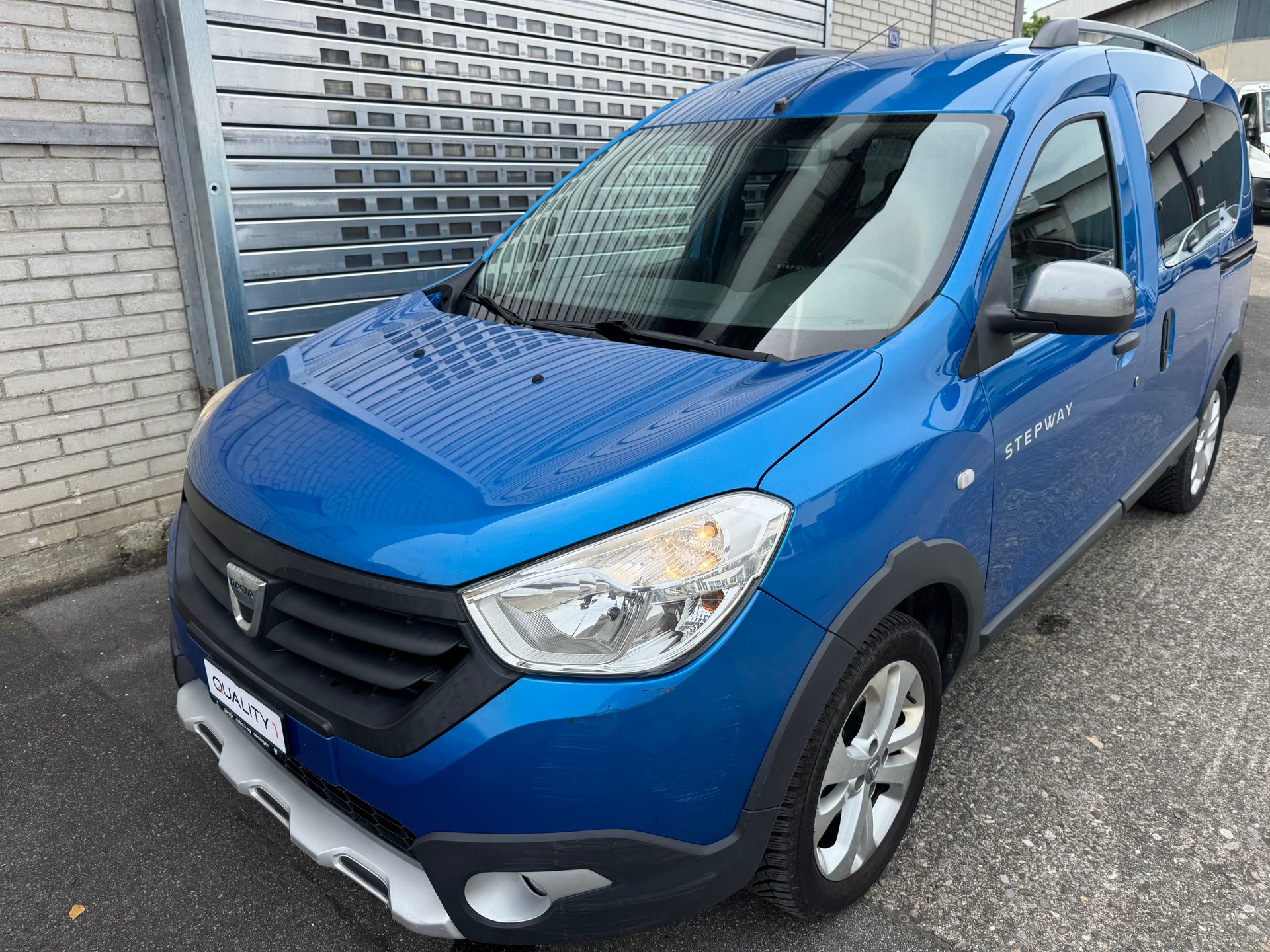 DACIA Dokker 1.2 T Stepway-image-2