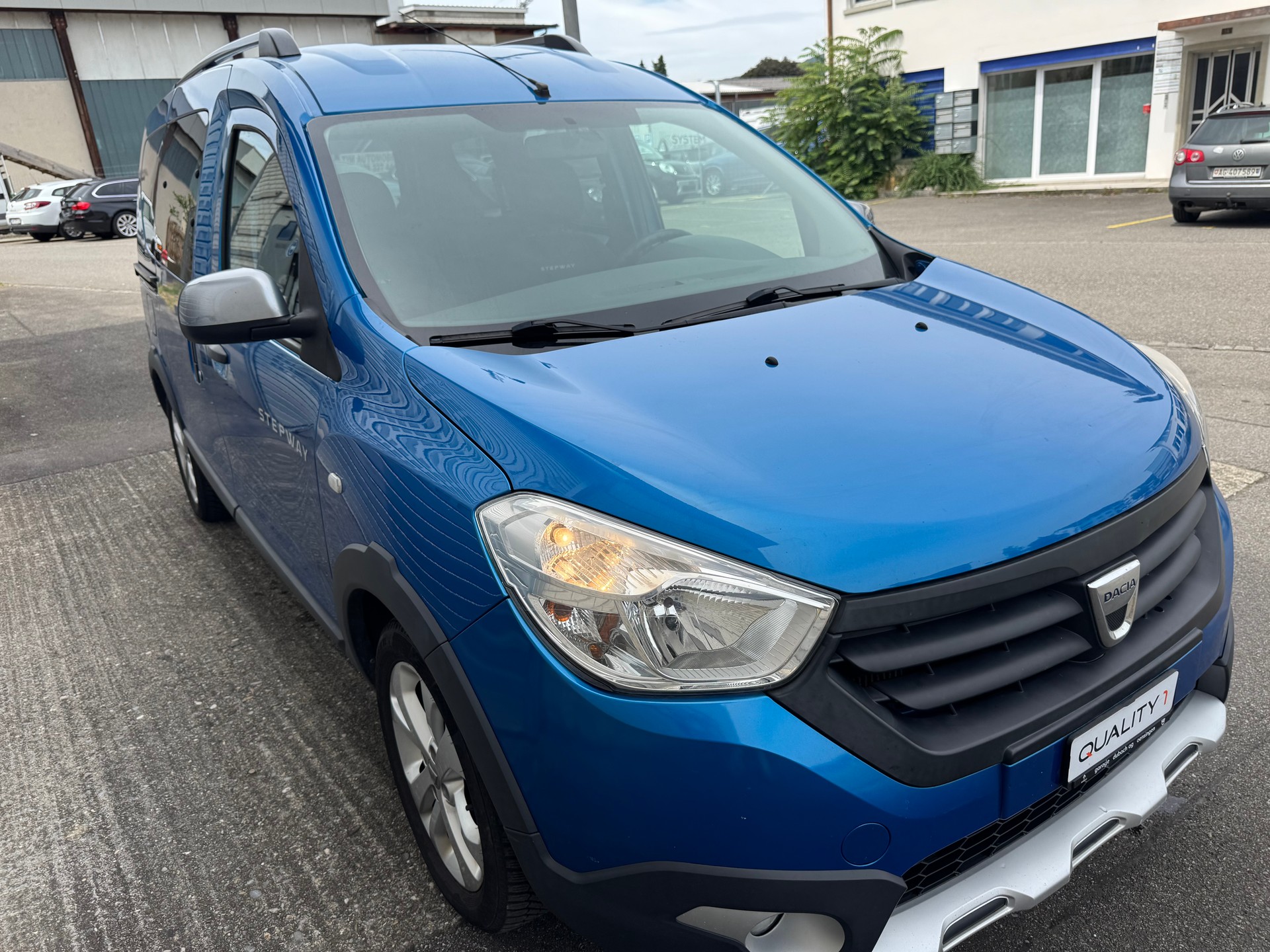 DACIA Dokker 1.2 T Stepway-image-0