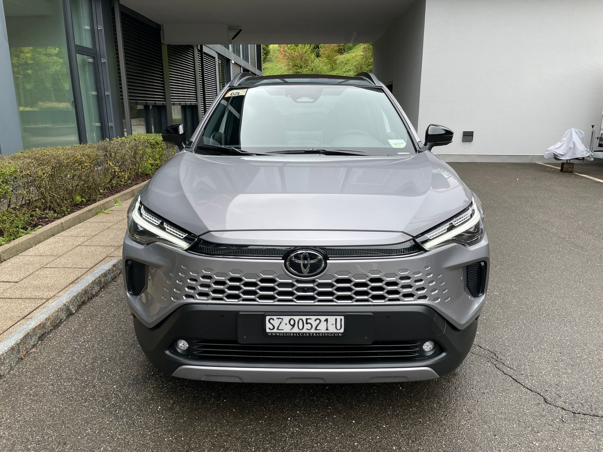 TOYOTA Corolla Cross 2.0 Premium e-CVT AWD (New Modell 2026)-image-7