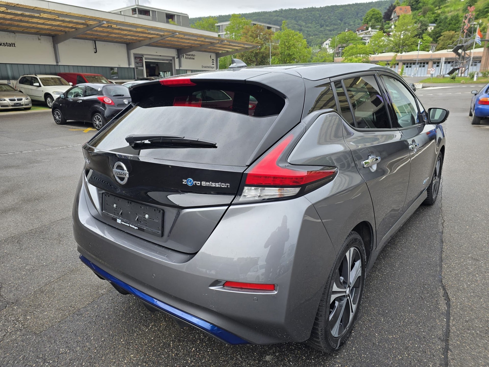 NISSAN Leaf-image-5