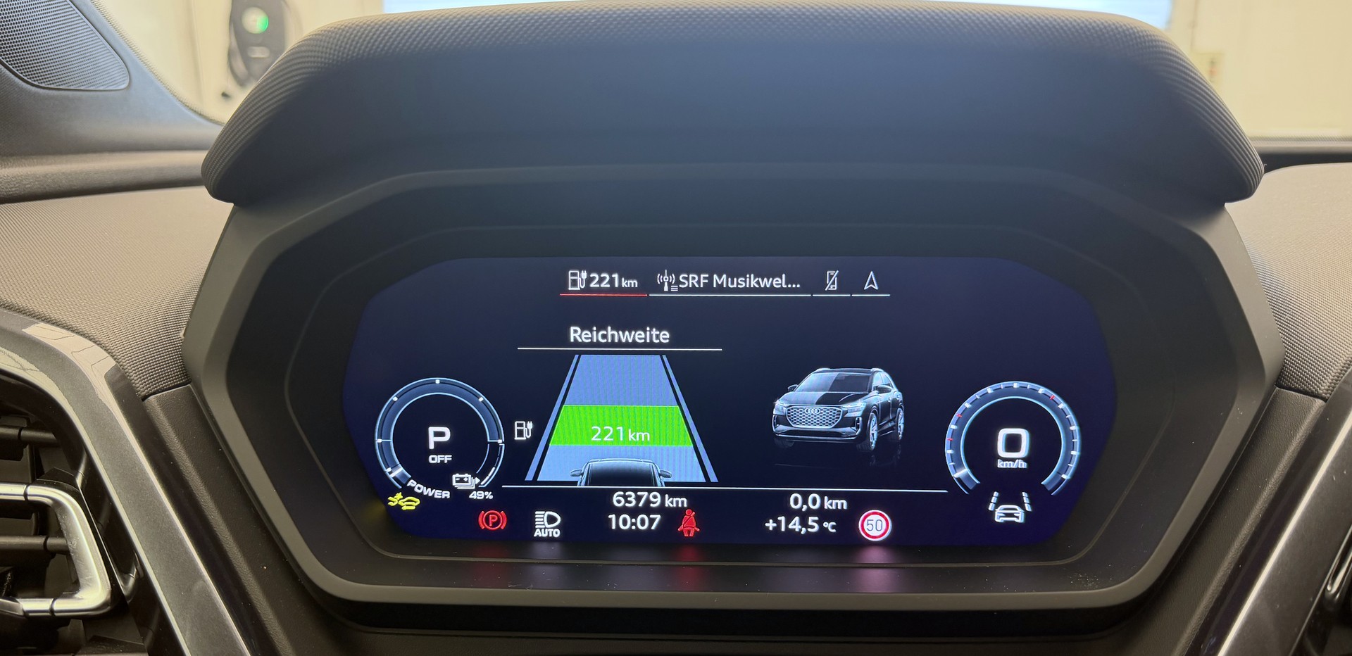 AUDI Q4 e-tron 45 Attraction quattro-image-10