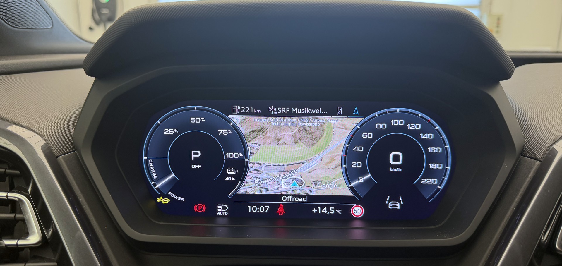 AUDI Q4 e-tron 45 Attraction quattro-image-11