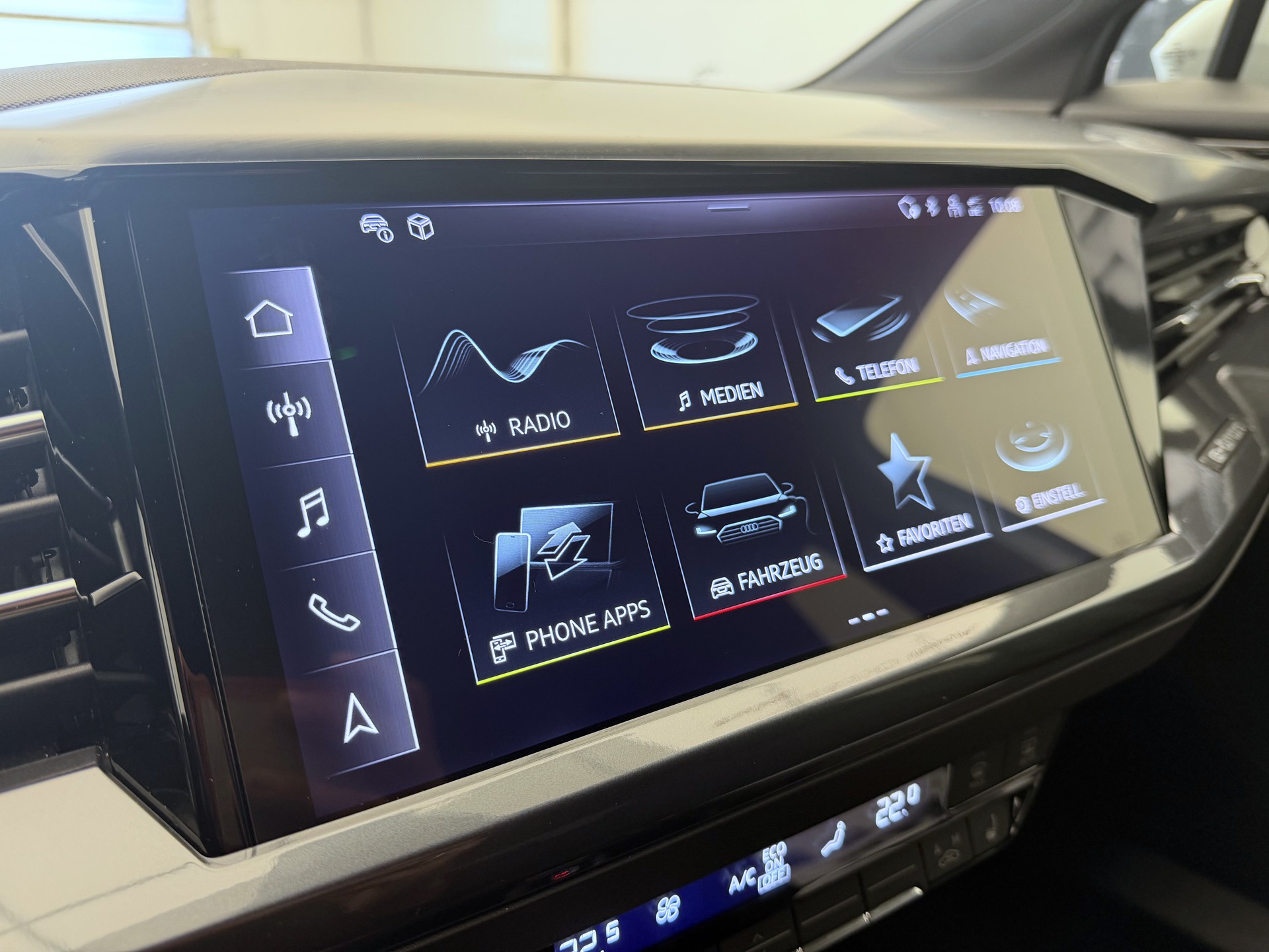 AUDI Q4 e-tron 45 Attraction quattro-image-15