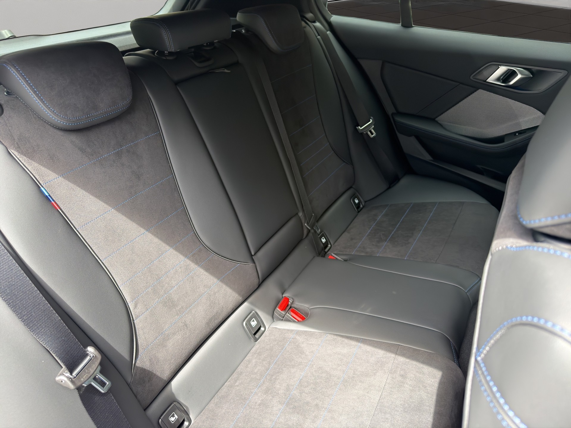 BMW 123 xDrive M Sport Steptronic-image-20