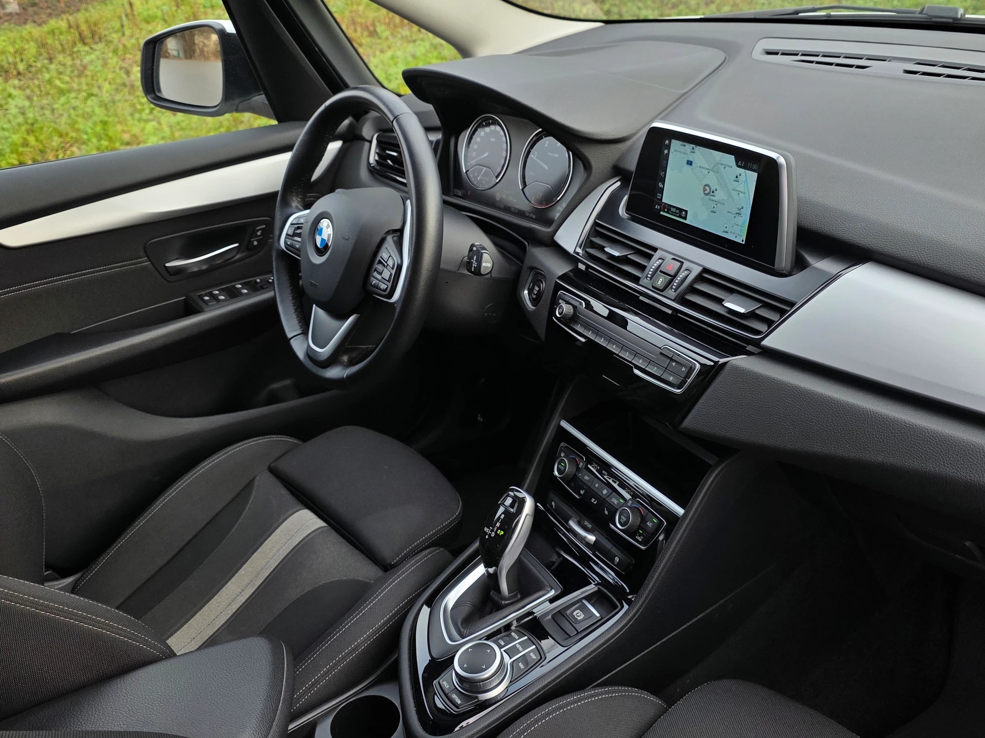 BMW 218d xDrive Gran Tourer Steptronic * CH-Fahrzeug * Frisch ab MFK *-image-18