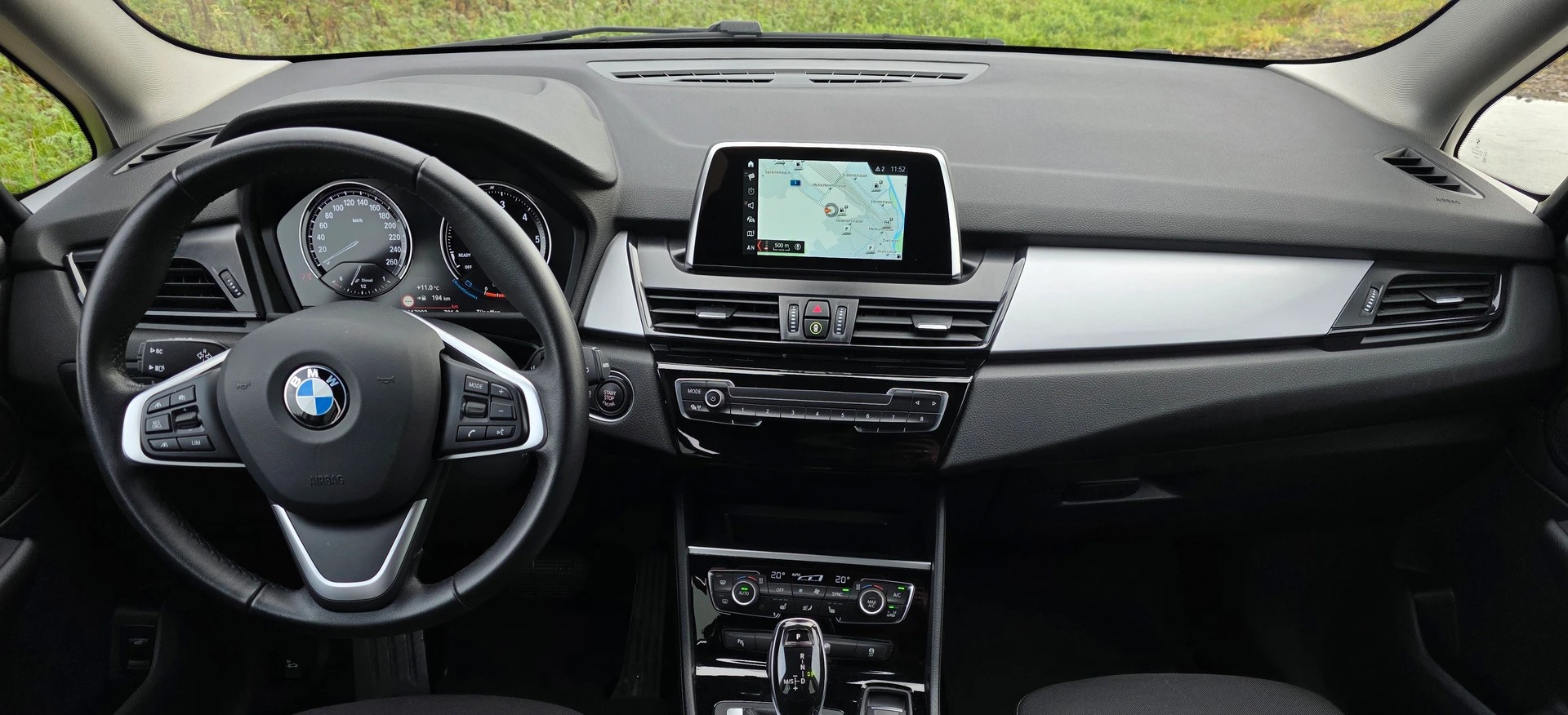 BMW 218d xDrive Gran Tourer Steptronic * CH-Fahrzeug * Frisch ab MFK *-image-12