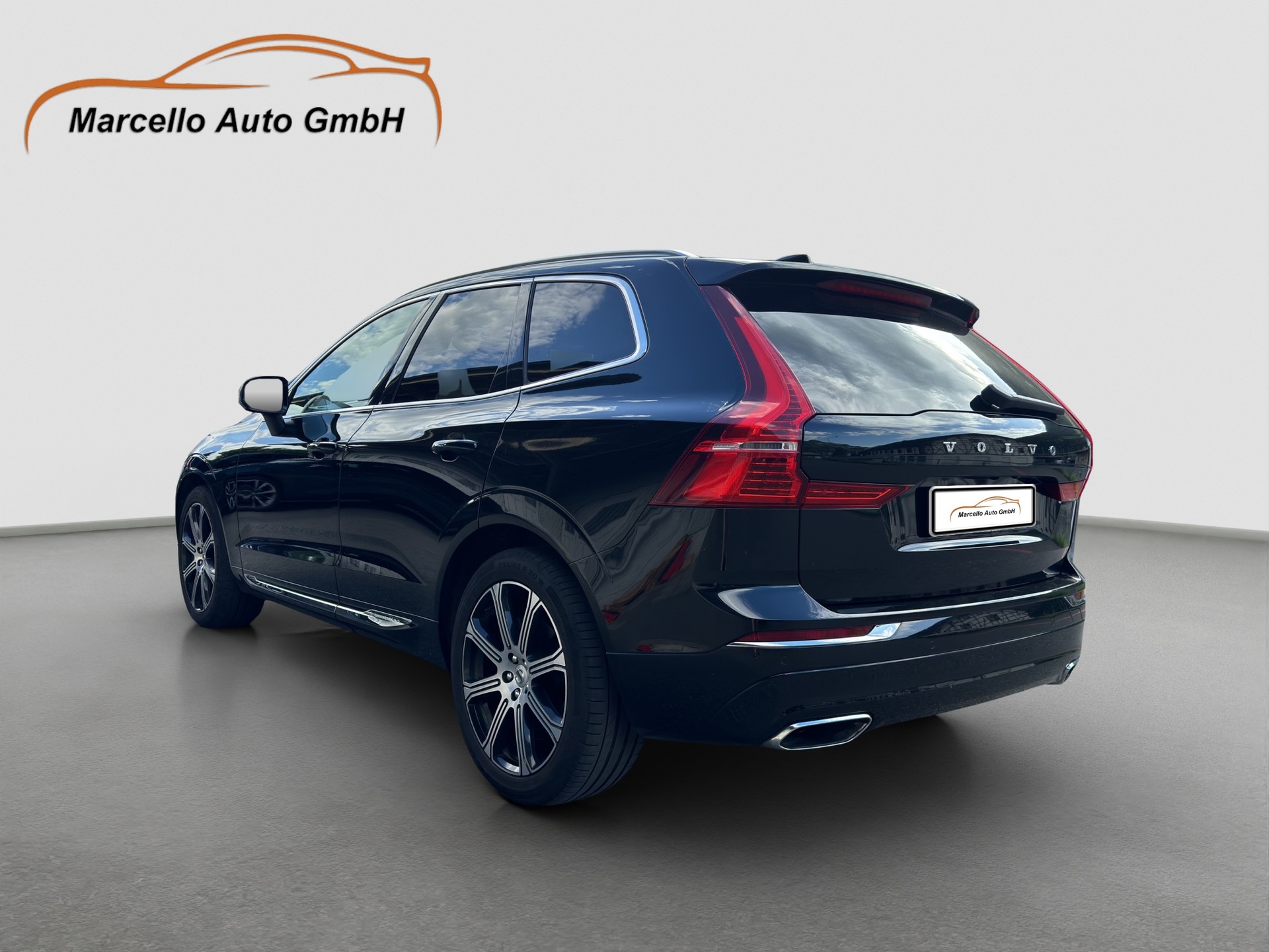 VOLVO XC60 D4 AWD Inscription Geartronic-image-14