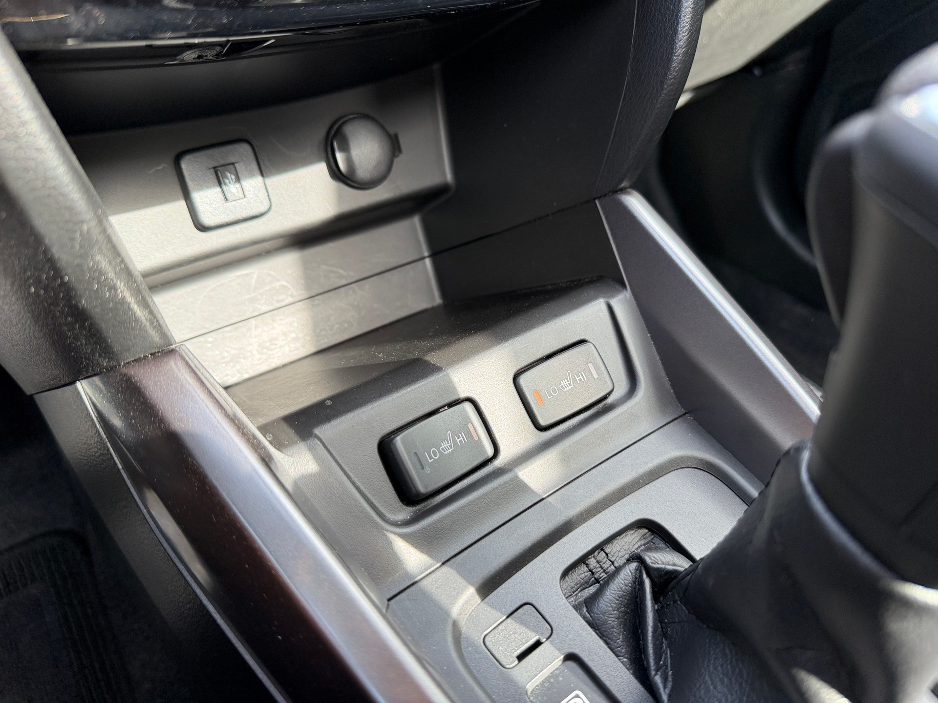 SUZUKI Vitara 1.5 Hybrid Compact Top 4x4 AGS-image-14