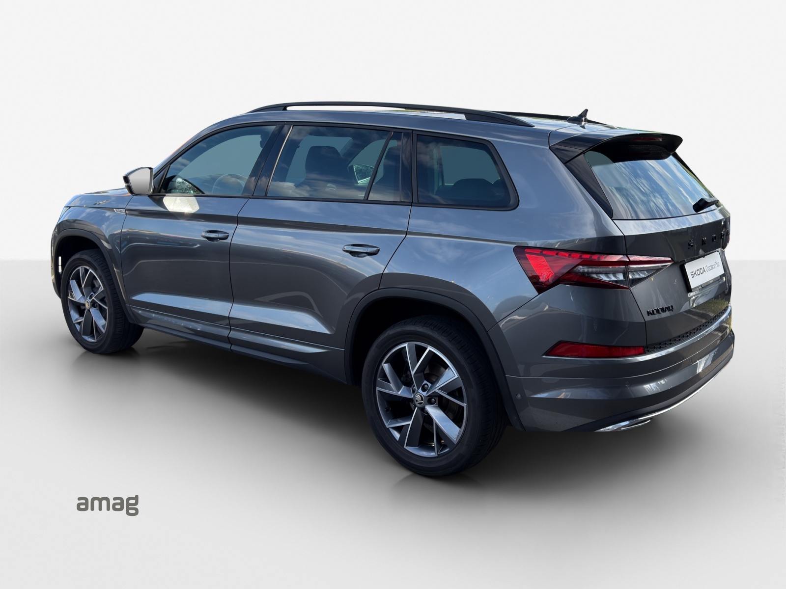 SKODA Kodiaq 2.0 TDI CR SportLine 4x4 DSG-image-2