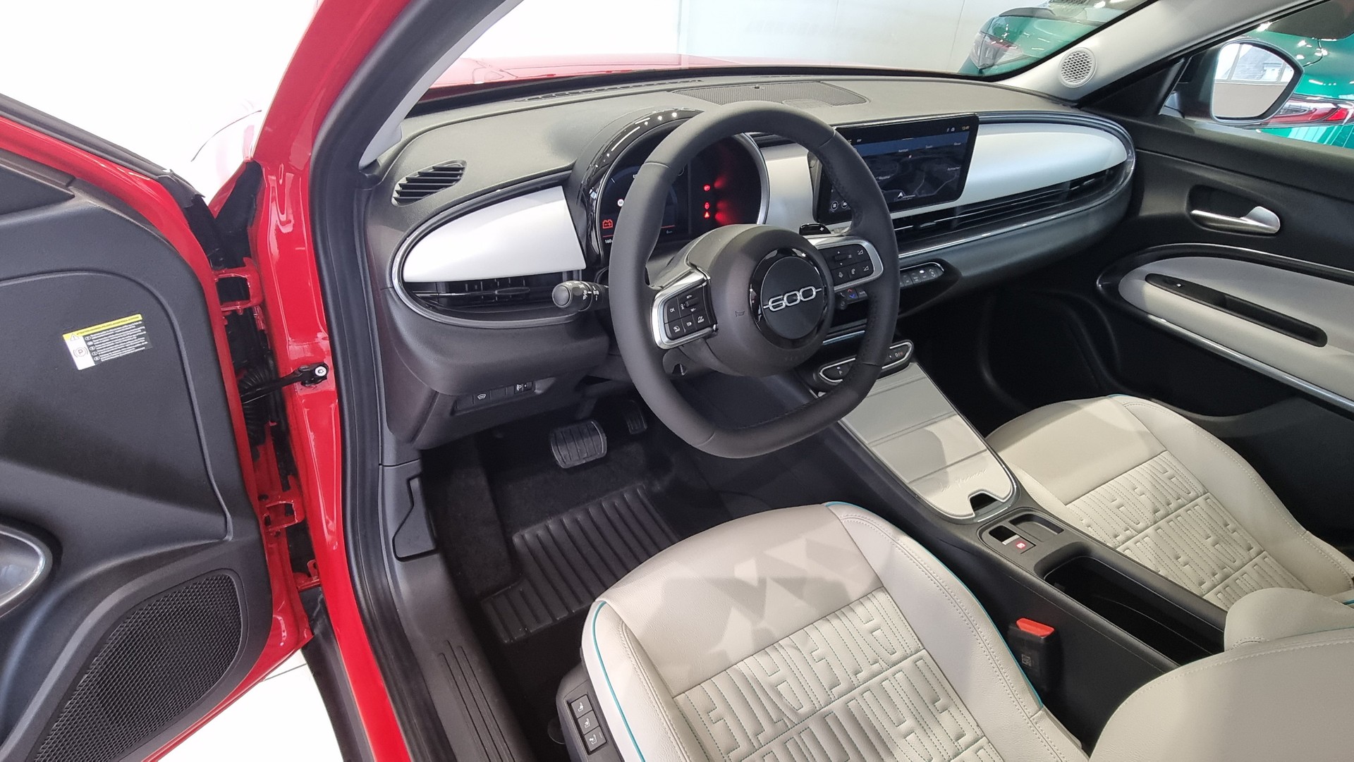 FIAT 600 1.2 Hybrid 145 La Prima-image-18