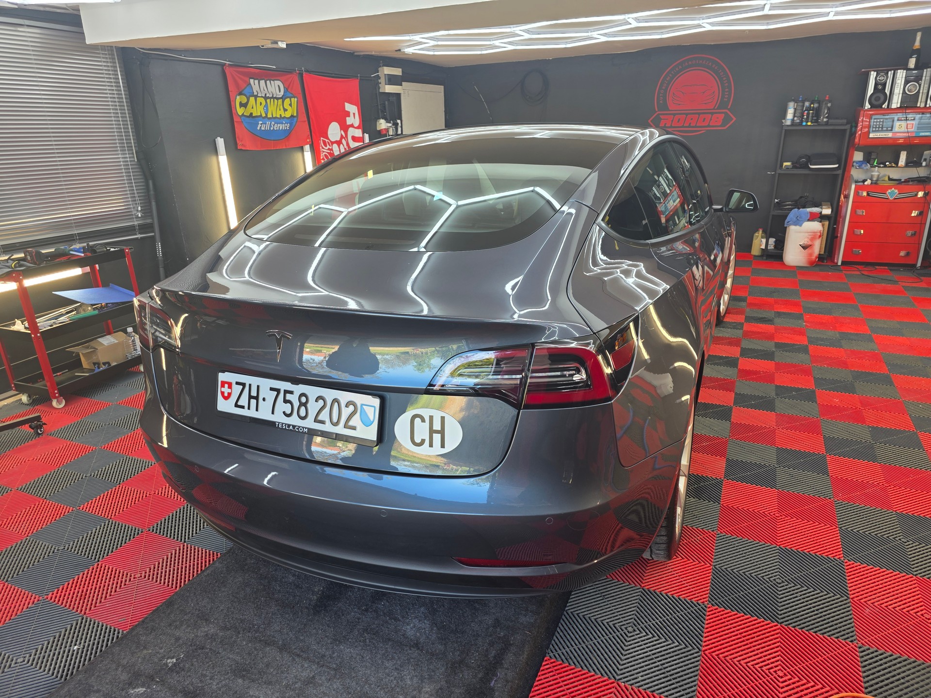 TESLA Long Range D-image-1