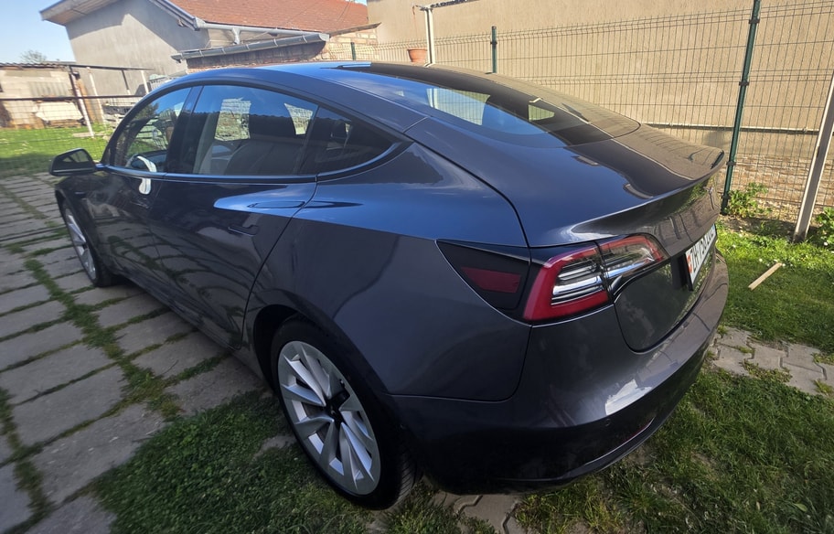 TESLA Long Range D-image-4
