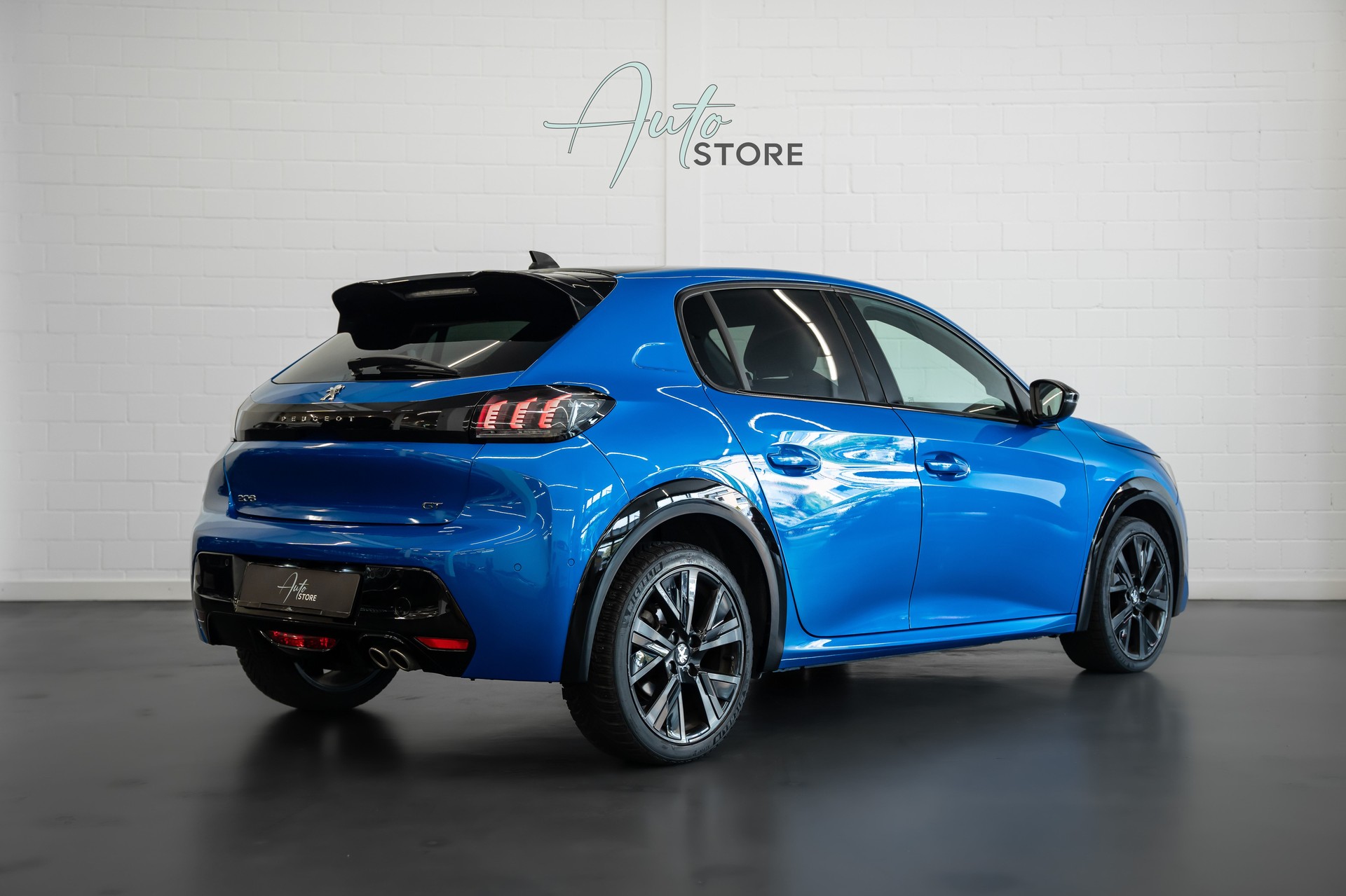 PEUGEOT 208 1.2 PureTech GT Pack EAT8-showroom-element-1