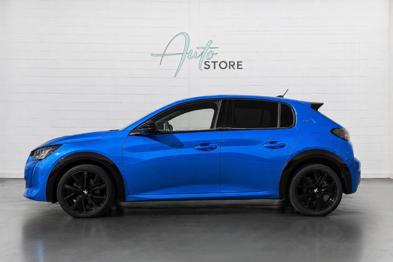 PEUGEOT 208 1.2 PureTech GT Pack EAT8-image-2