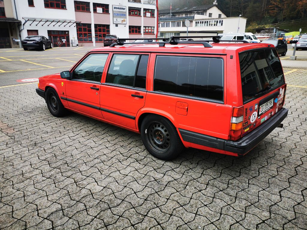 VOLVO 2.3 Polar-image-1