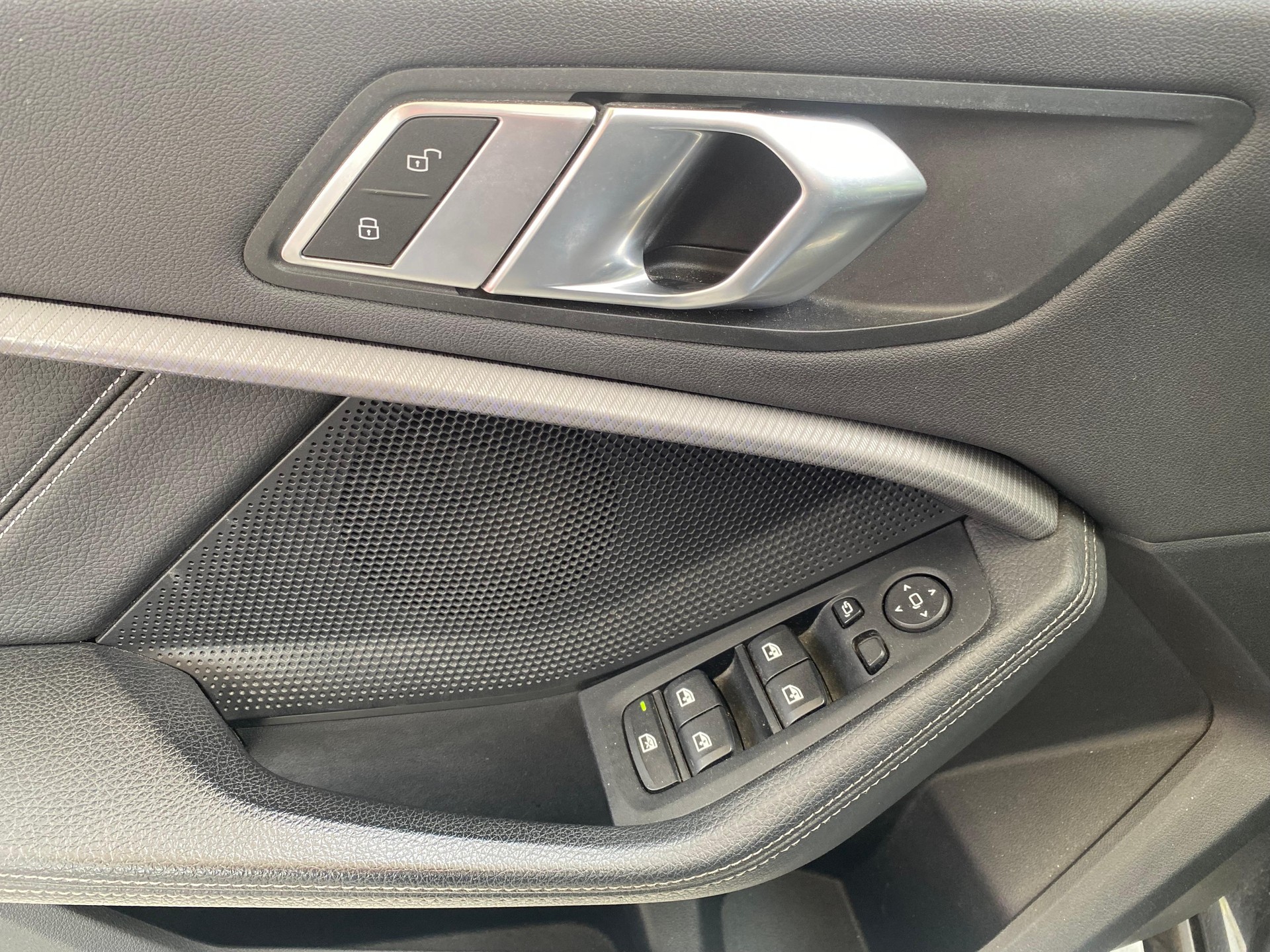 BMW 120d xDrive M-Sport-image-9