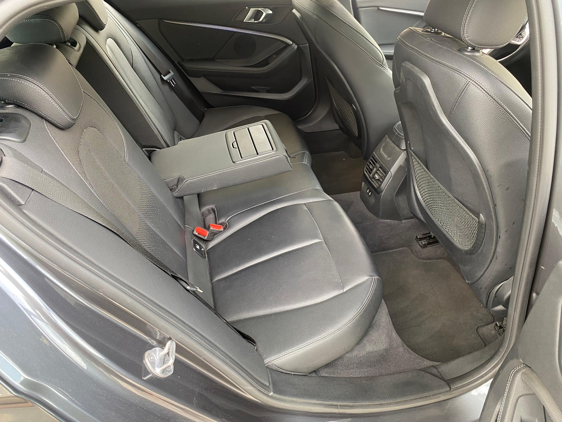 BMW 120d xDrive M-Sport-image-7