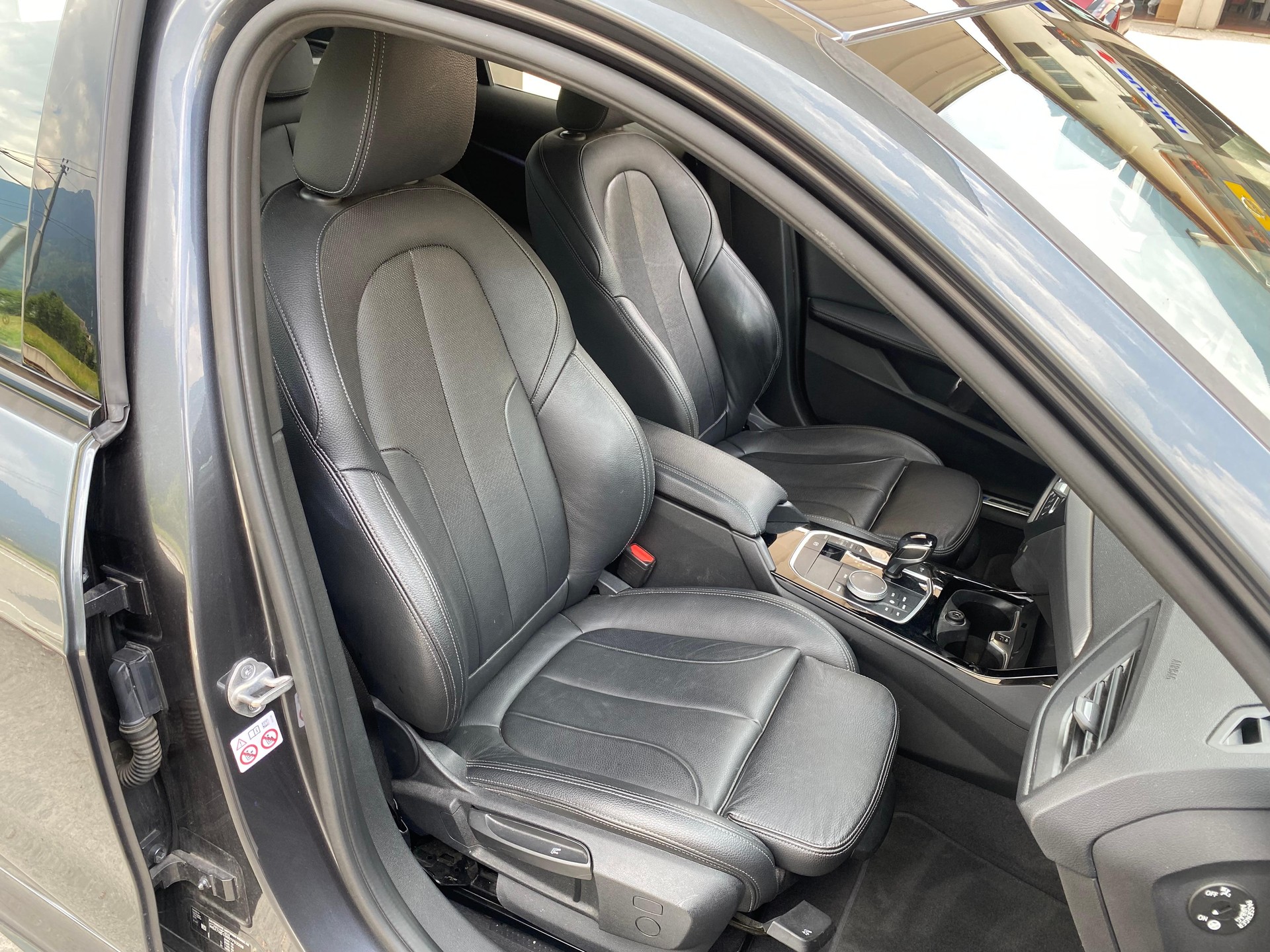 BMW 120d xDrive M-Sport-image-5