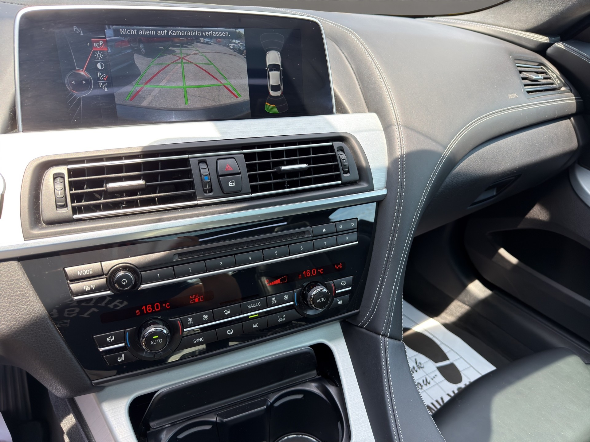 BMW 650i Coupé xDrive-image-14