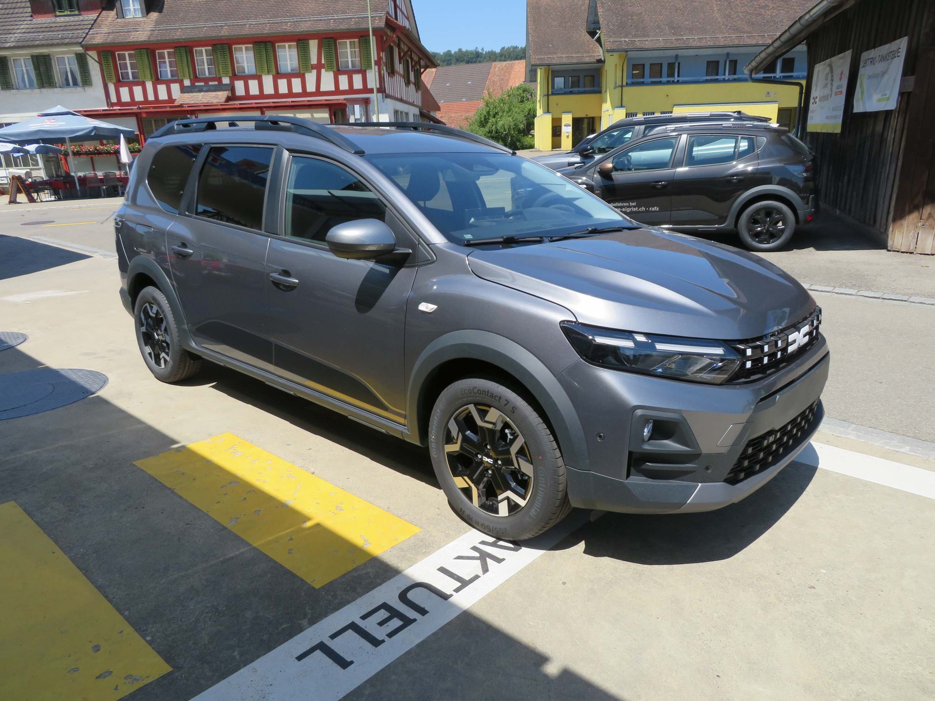 DACIA Jogger 1.8 Hybrid Journey 7P-image-3