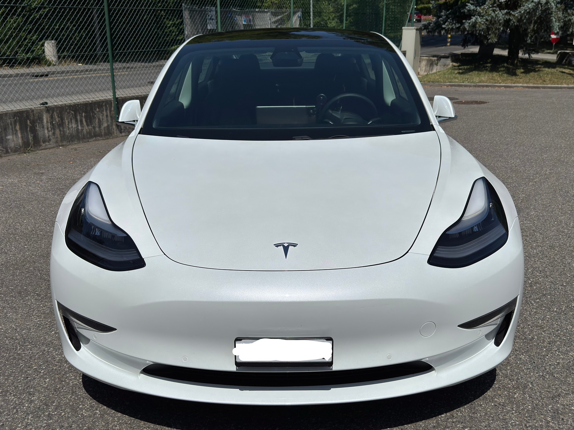 TESLA Long Range Dual Motor AWD-image-10