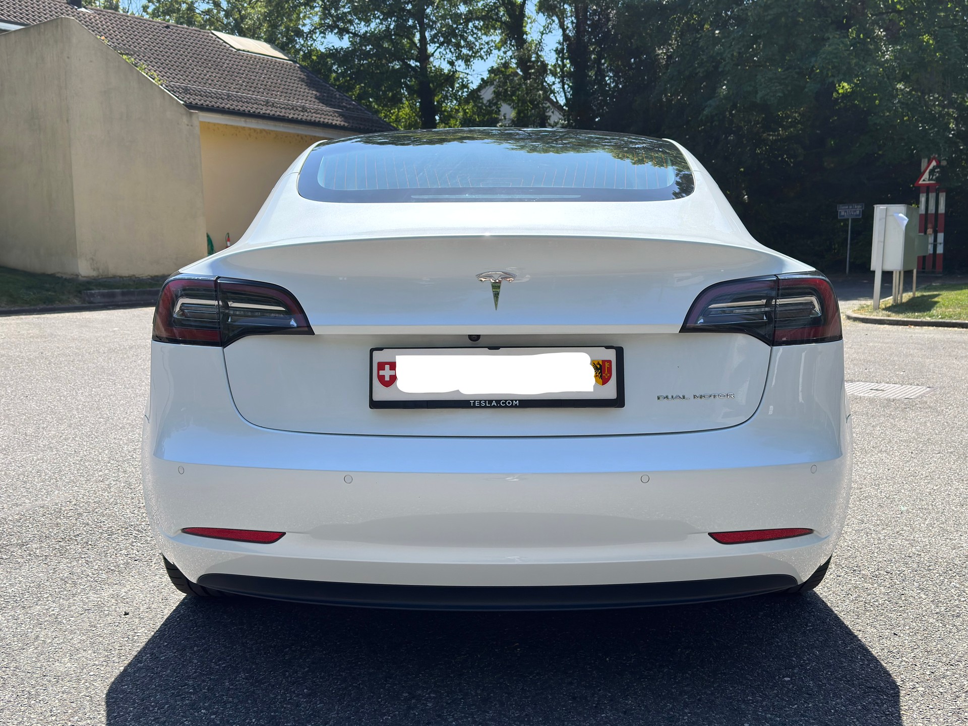 TESLA Long Range Dual Motor AWD-image-11