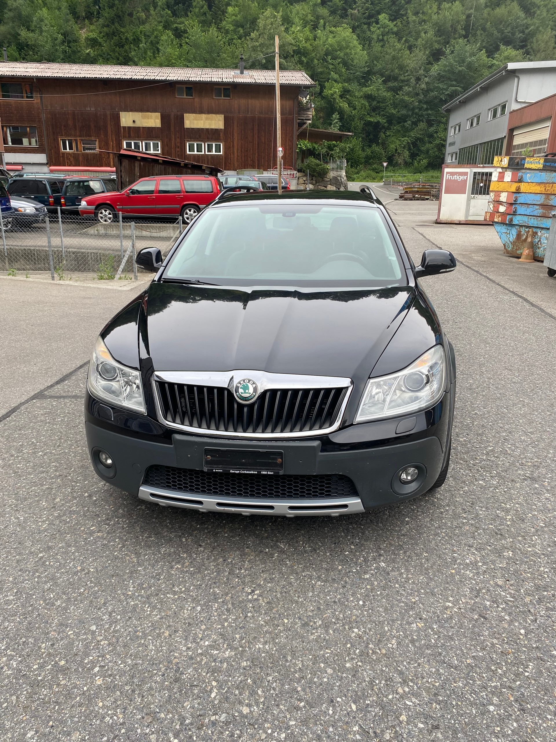 SKODA Octavia Combi 2.0 TDI Scout 4x4 DSG-image-0