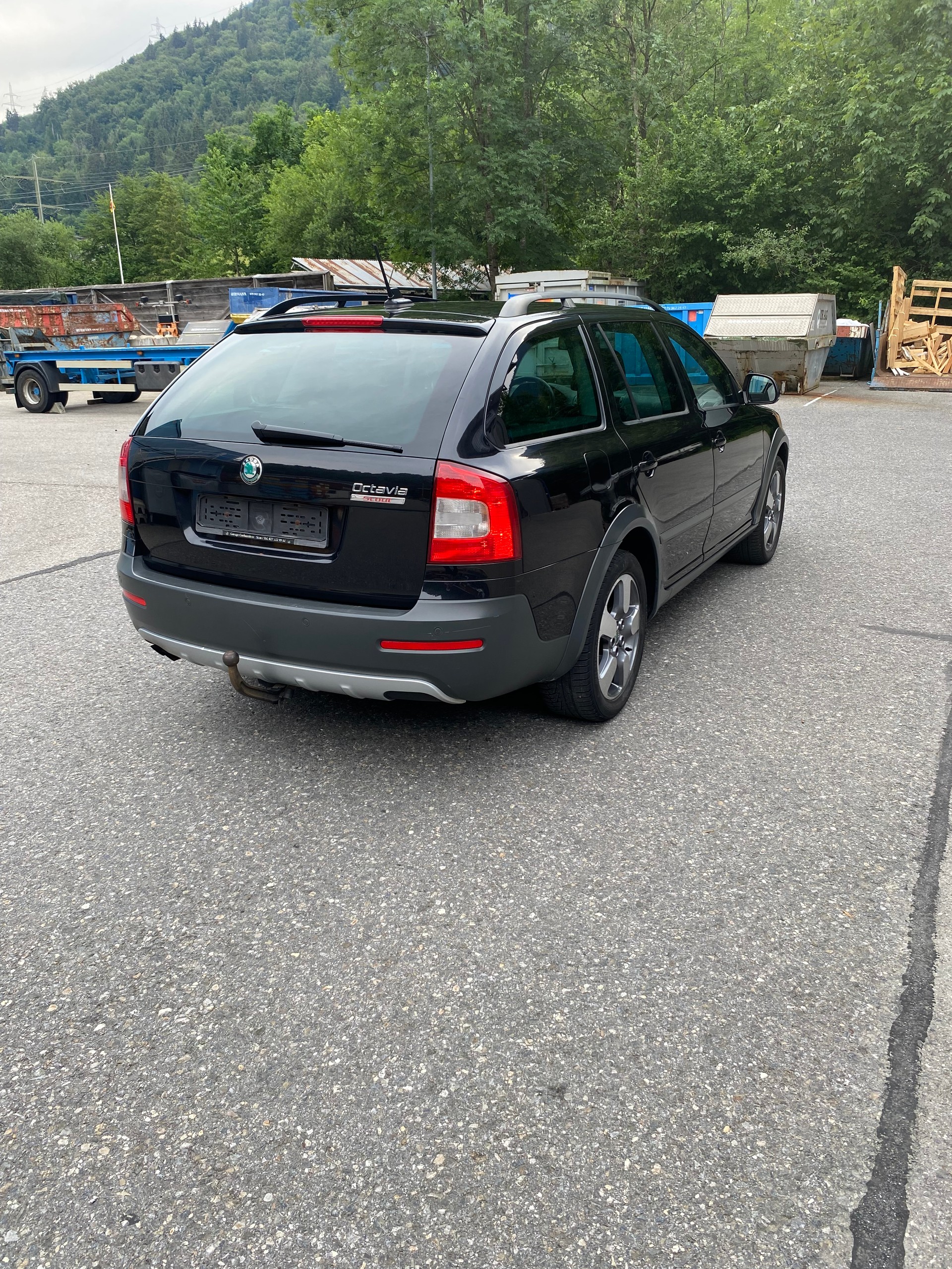 SKODA Octavia Combi 2.0 TDI Scout 4x4 DSG-image-5