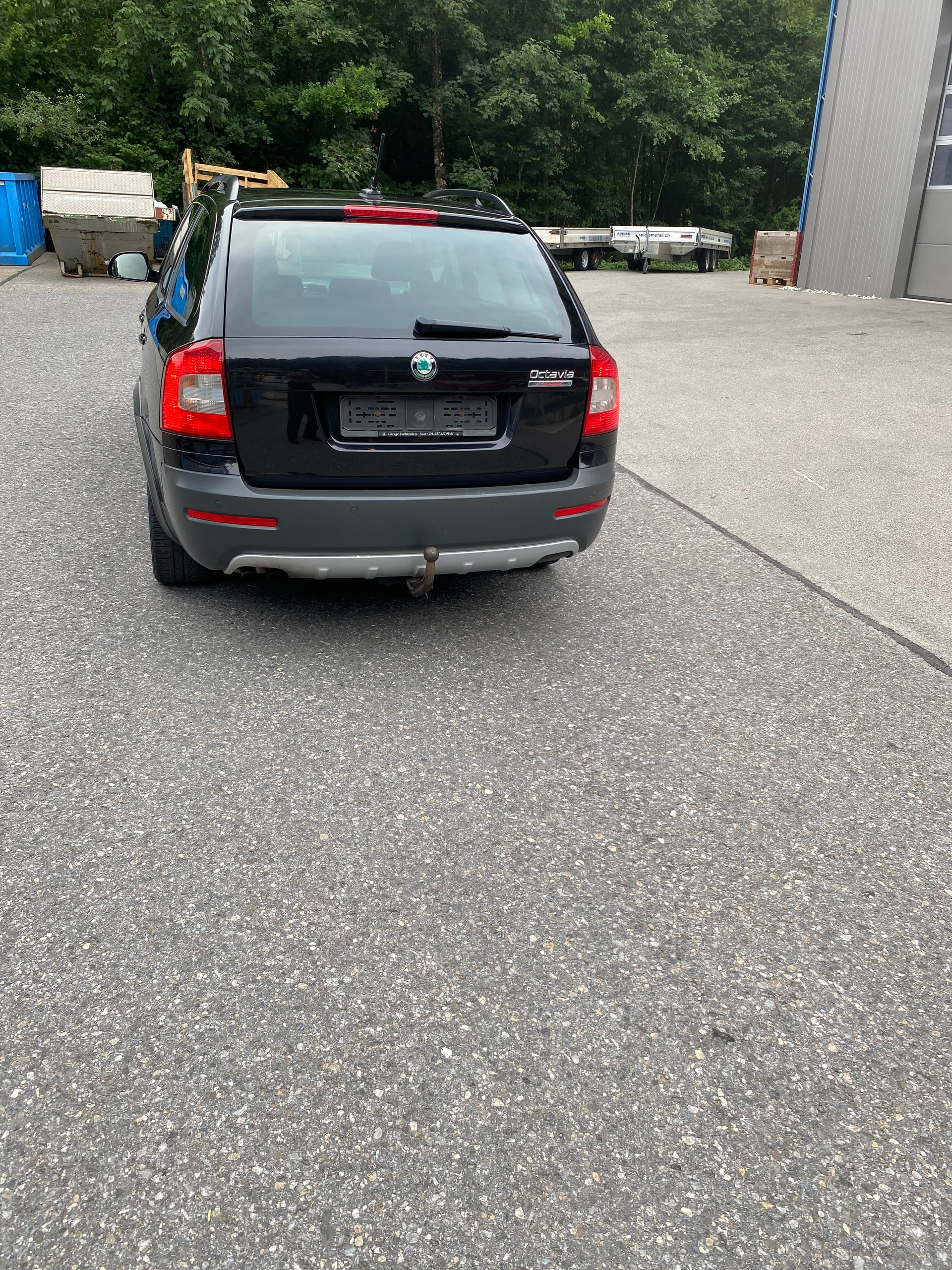 SKODA Octavia Combi 2.0 TDI Scout 4x4 DSG-image-4