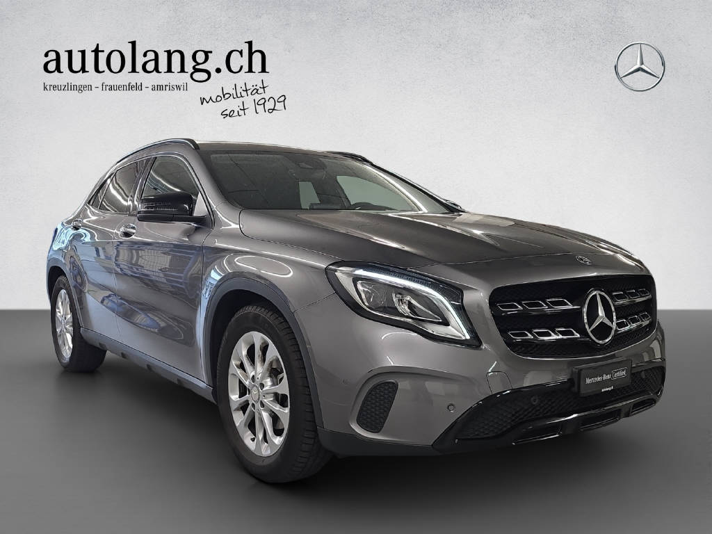 MERCEDES-BENZ GLA 200 Night Star-image-4