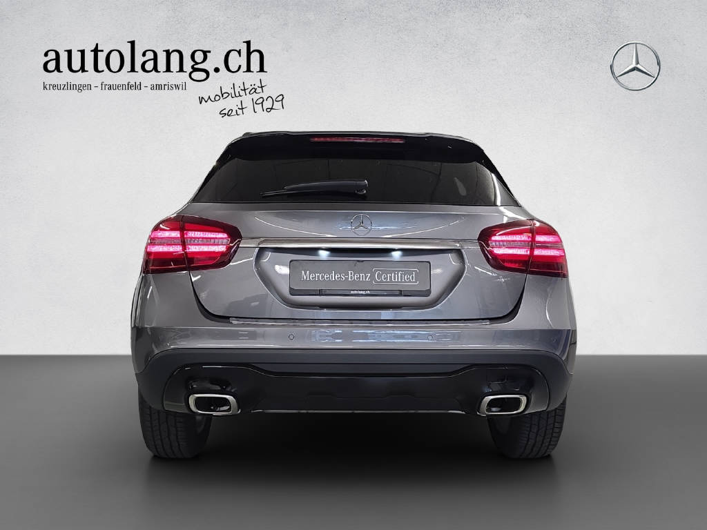 MERCEDES-BENZ GLA 200 Night Star-image-15