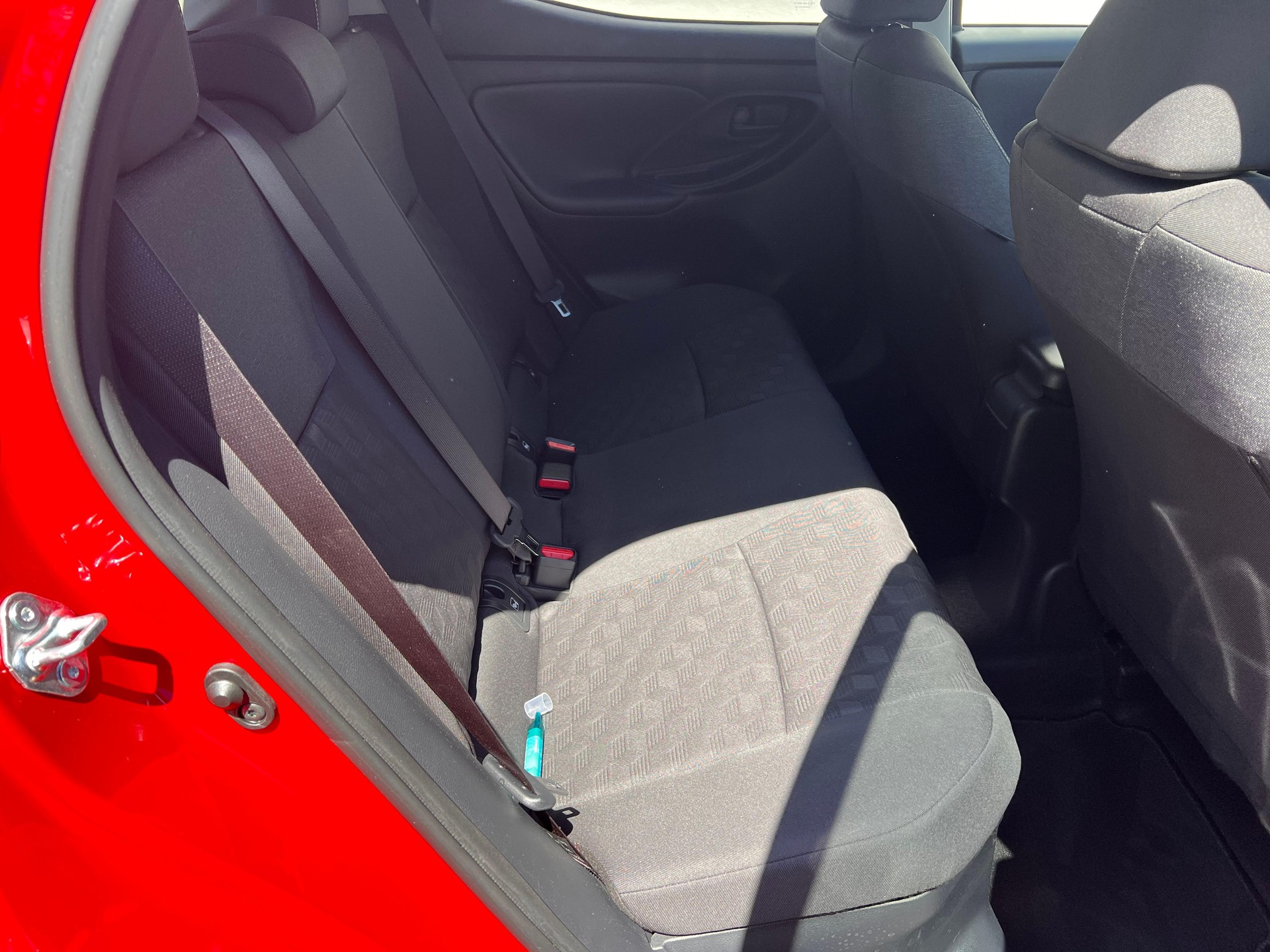 TOYOTA Yaris 1.5 VVT-i HSD Trend-image-11