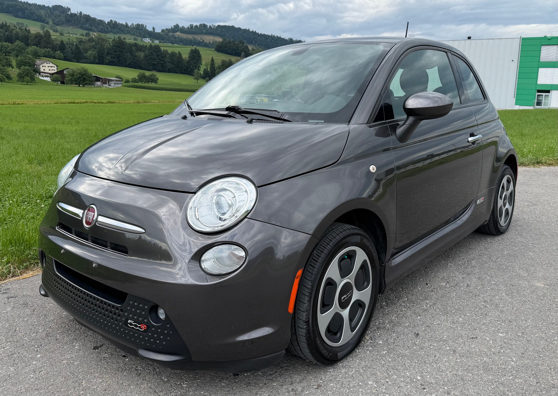 FIAT 500e-image-0