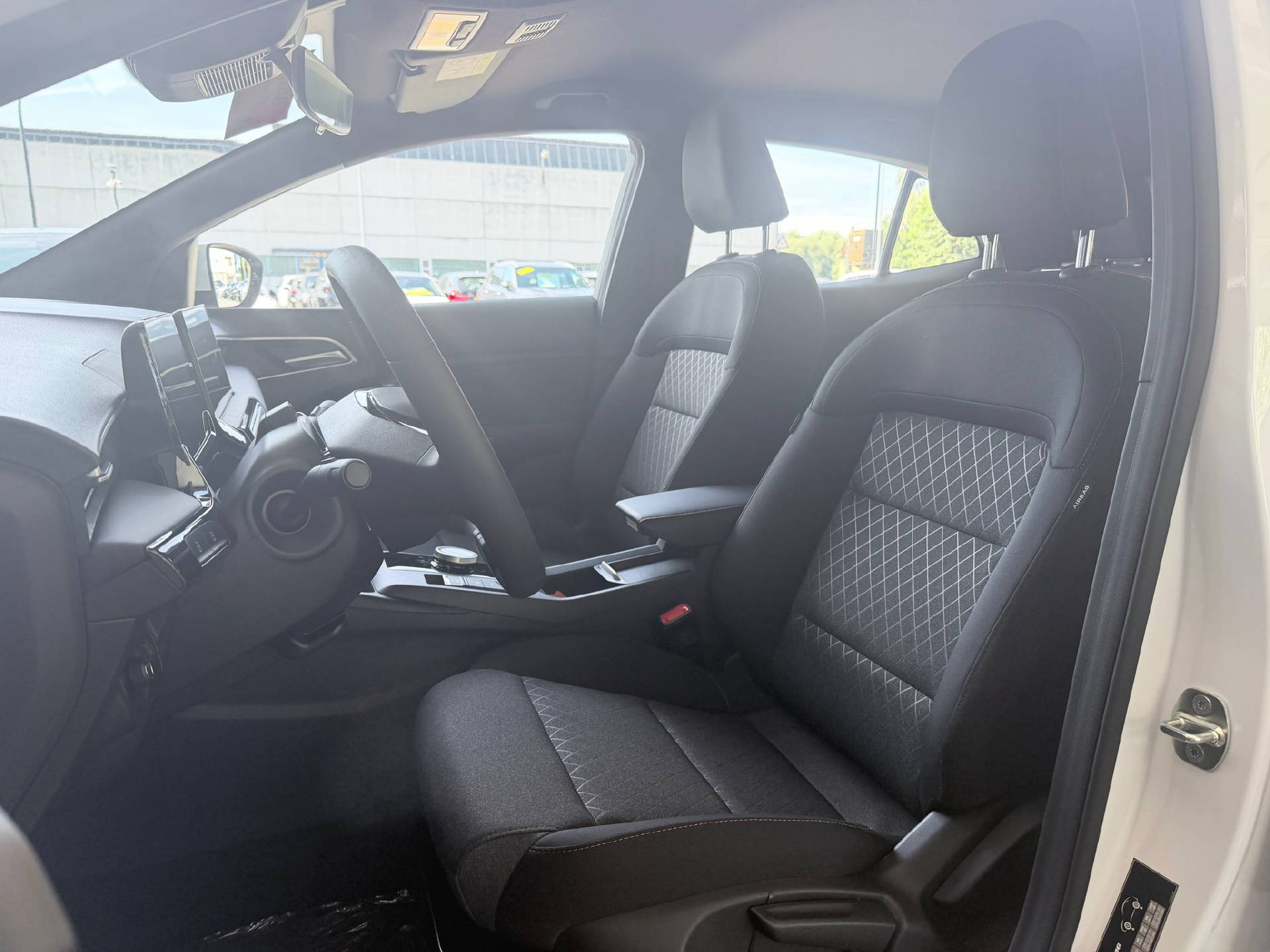 MG 3 1.5 Hybrid Standard-image-12