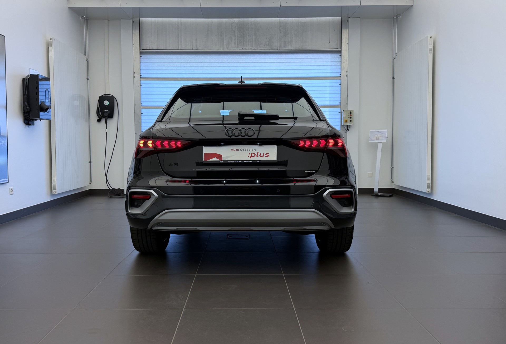 AUDI A3 allstreet 35 TFSI Attraction S-tronic-image-21
