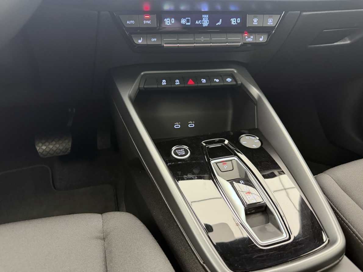AUDI A3 allstreet 35 TFSI Attraction S-tronic-image-12