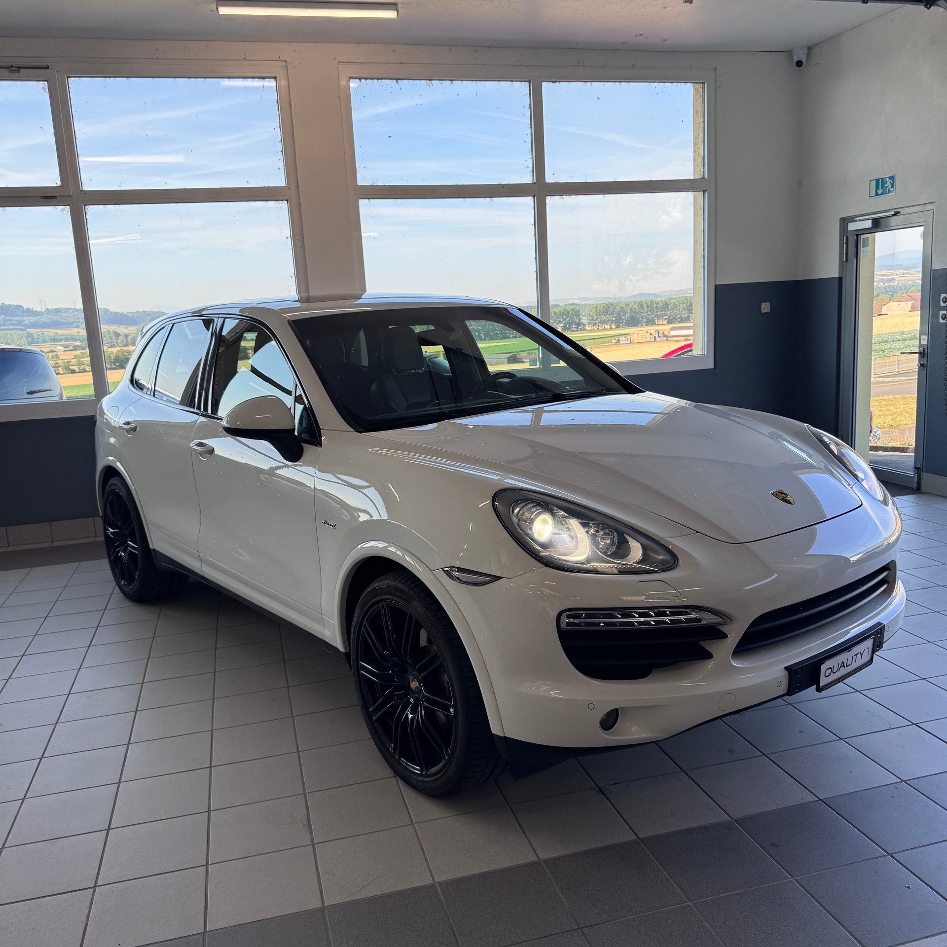 PORSCHE S Diesel-image-2