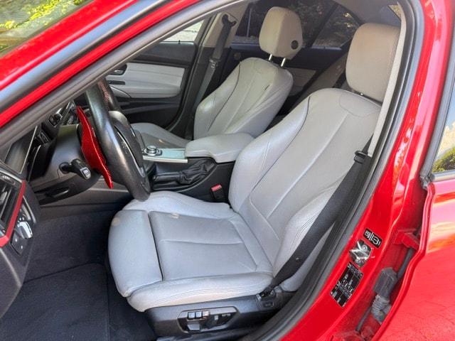 BMW 335i Sport Line Steptronic-image-10