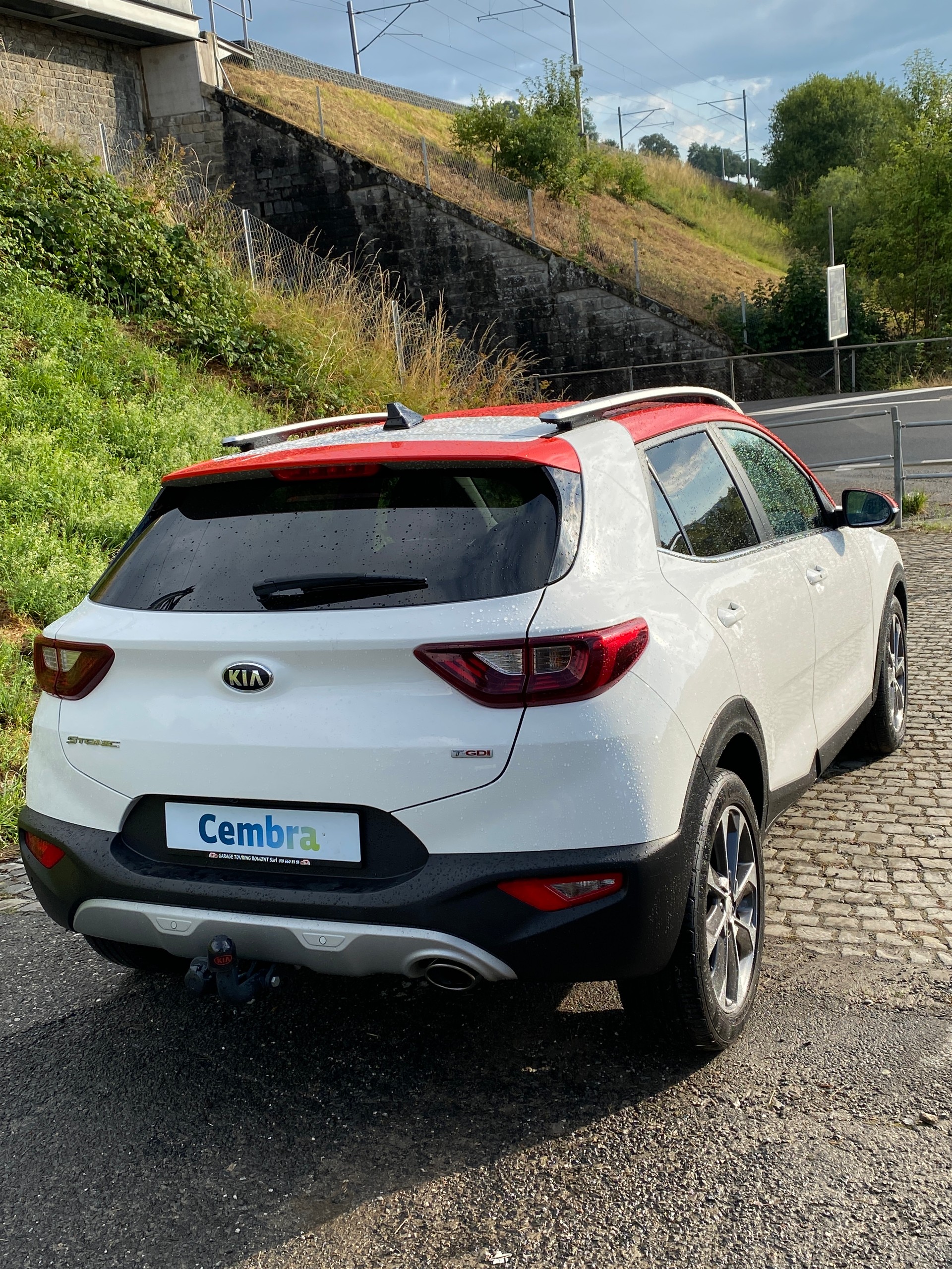 KIA Stonic 1.0 T-GDi-showroom-element-2