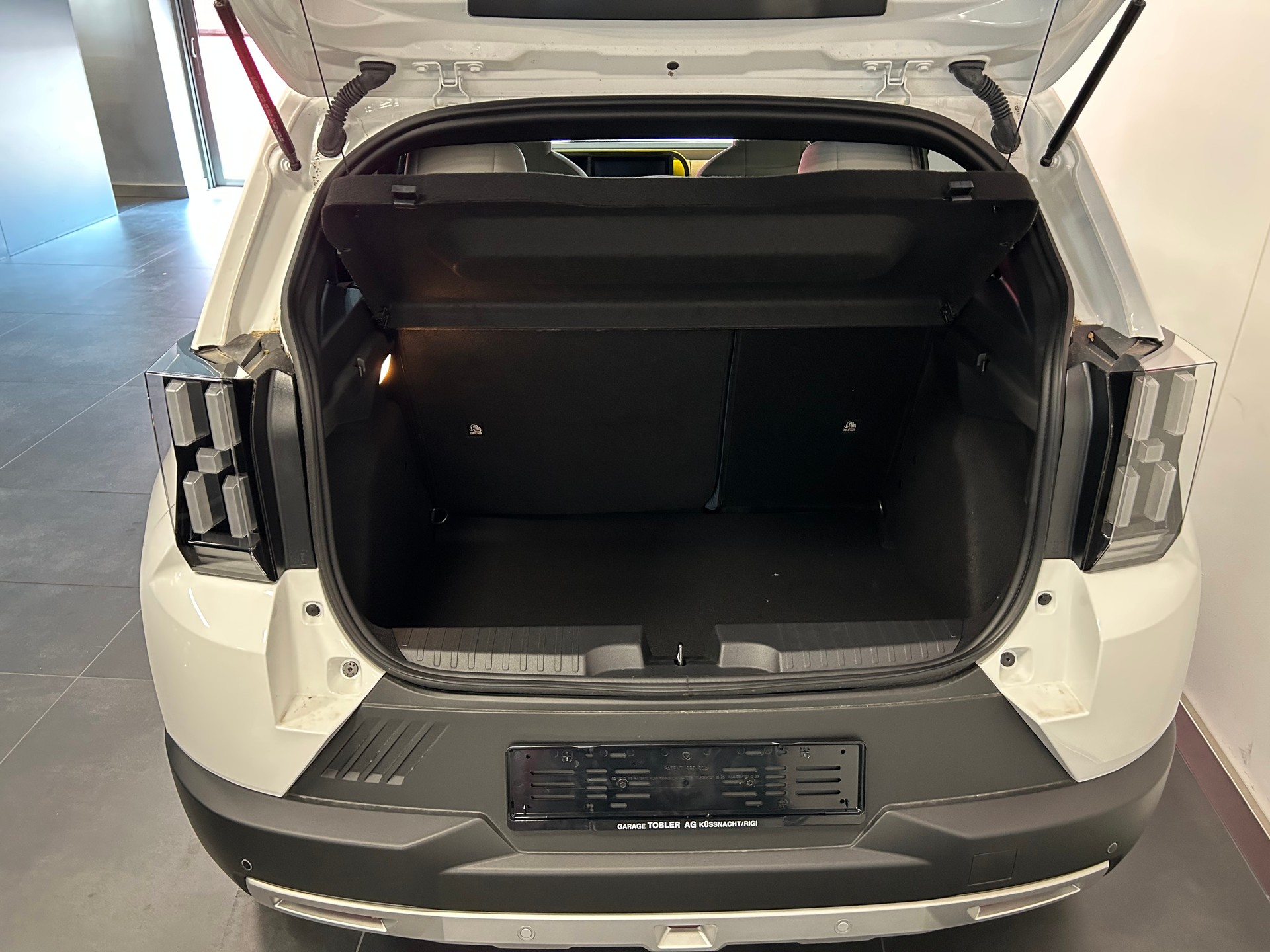 FIAT Grande Panda Elektro La Prima-image-14