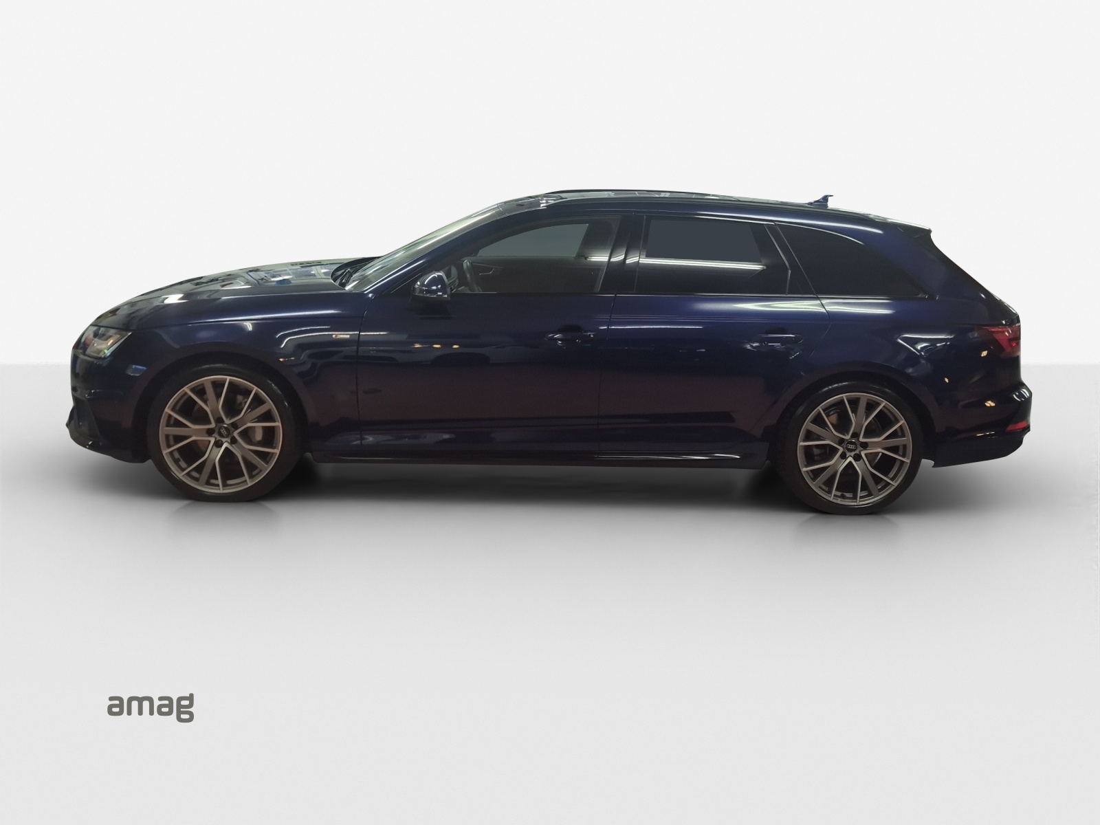 AUDI A4 Avant 40 TDI quattro S-tronic-image-1